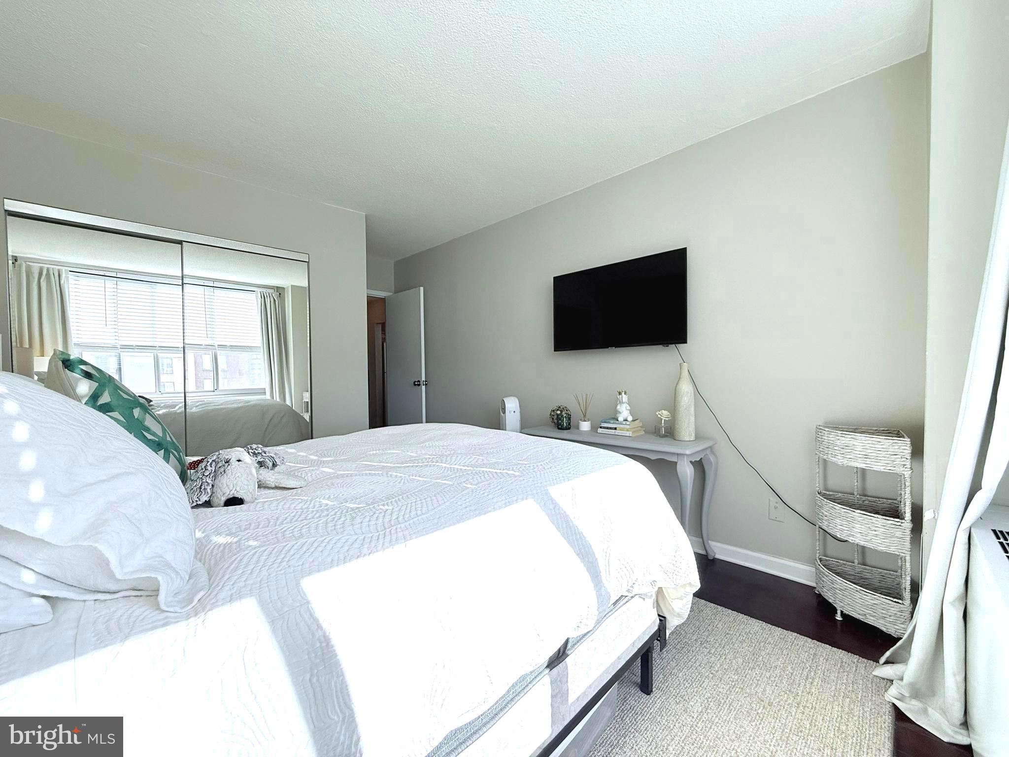 THE FORUM - Residential Lease