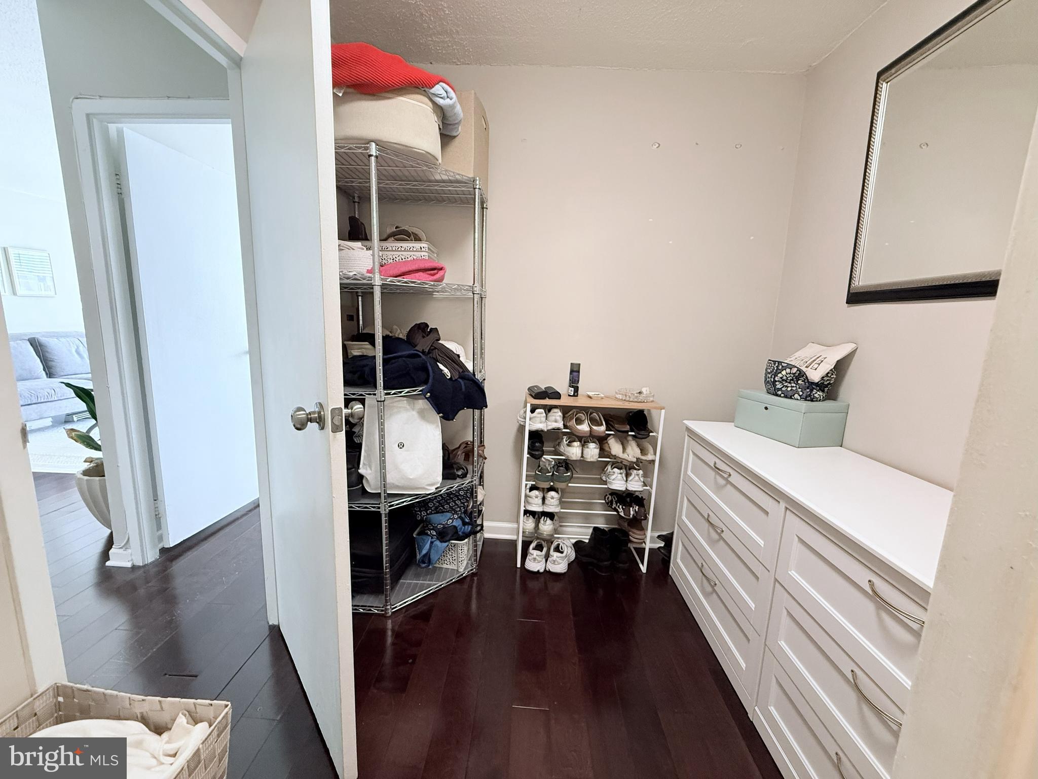 THE FORUM - Residential Lease