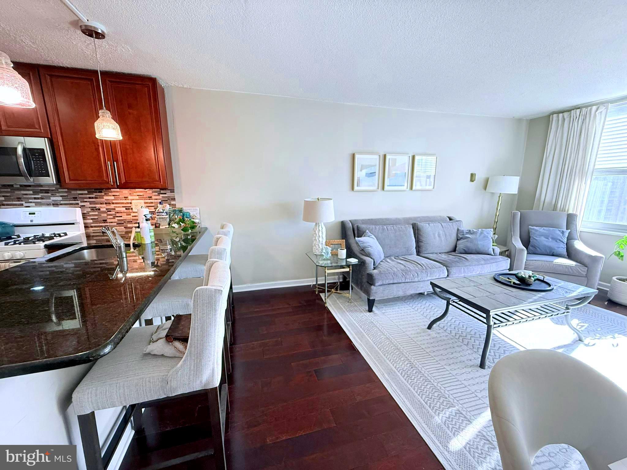 THE FORUM - Residential Lease