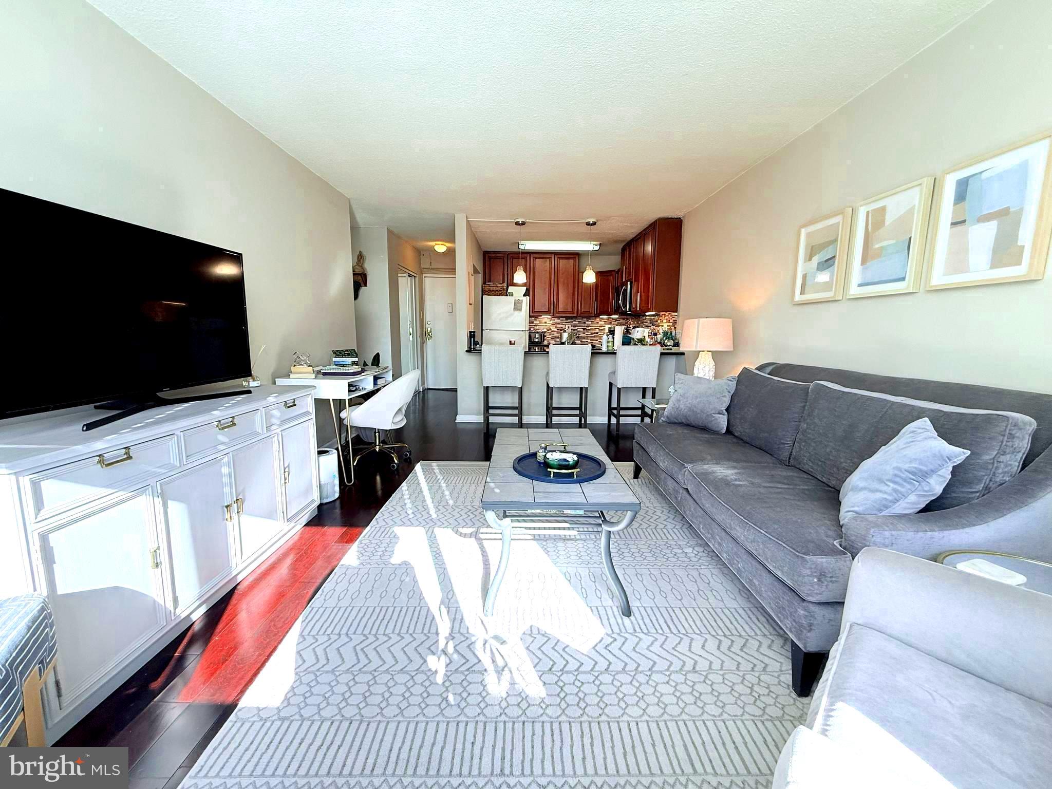 THE FORUM - Residential Lease