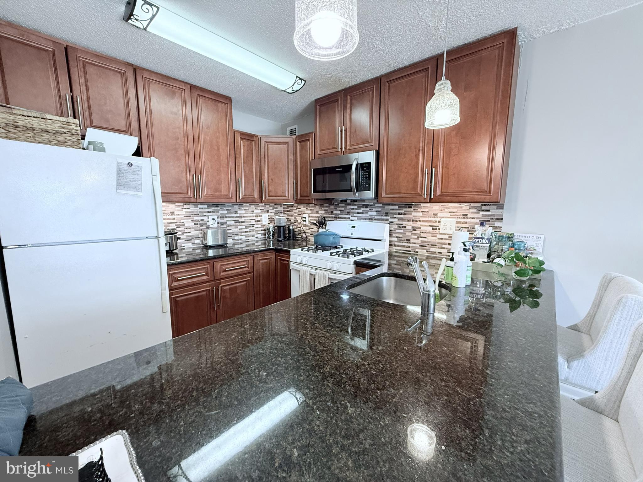 THE FORUM - Residential Lease