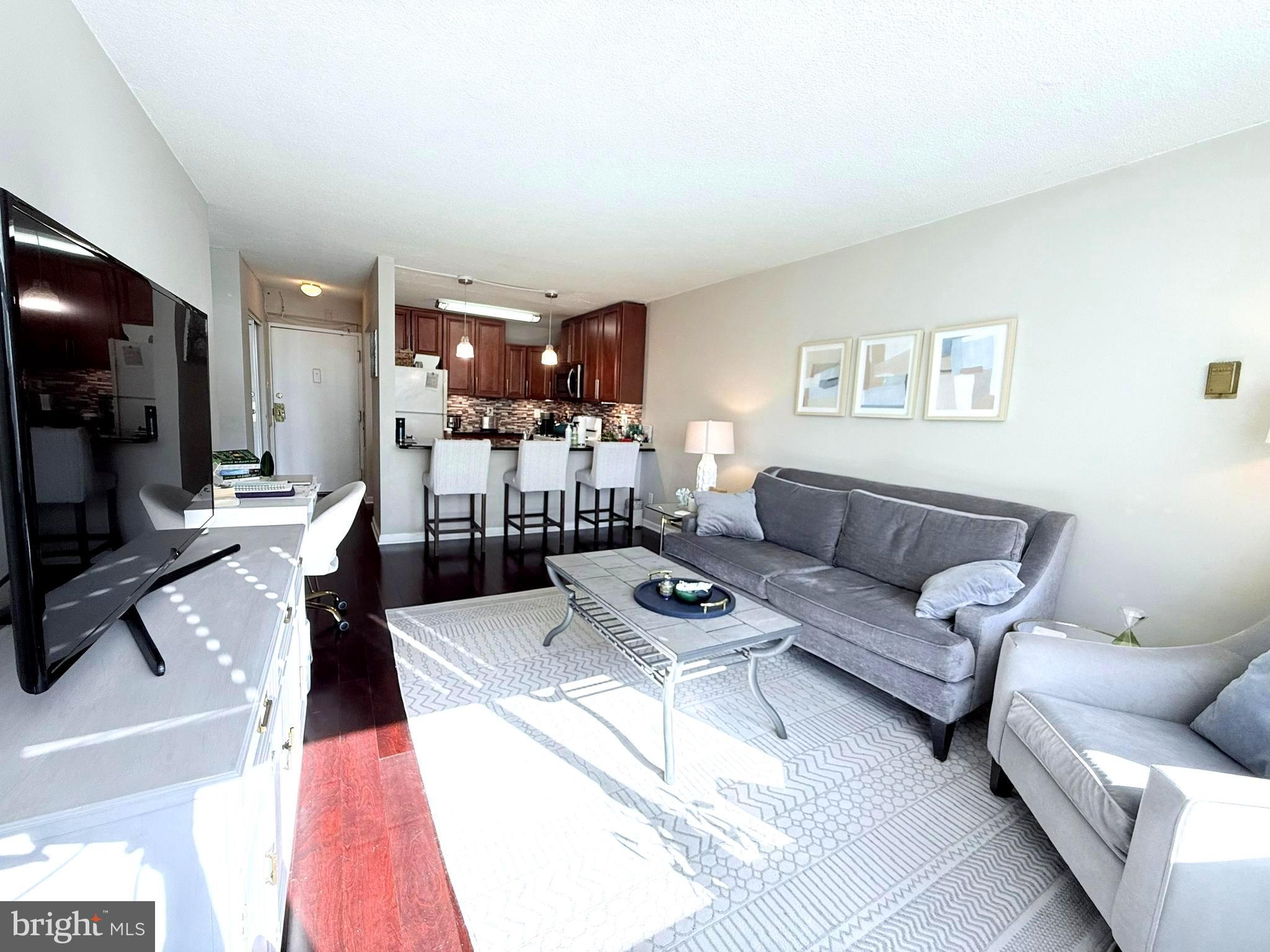 THE FORUM - Residential Lease