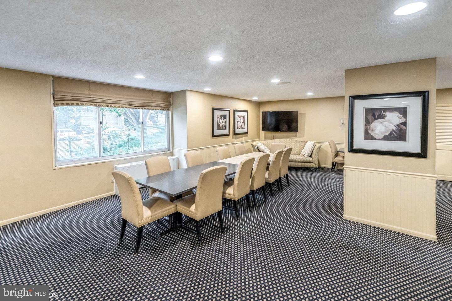 THE FORUM - Residential Lease