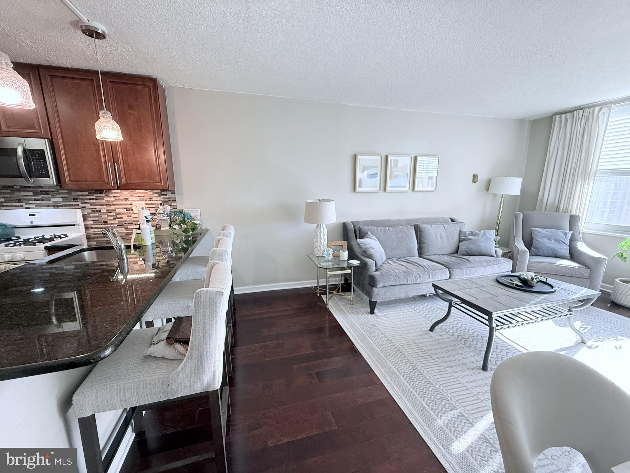 THE FORUM - Residential Lease