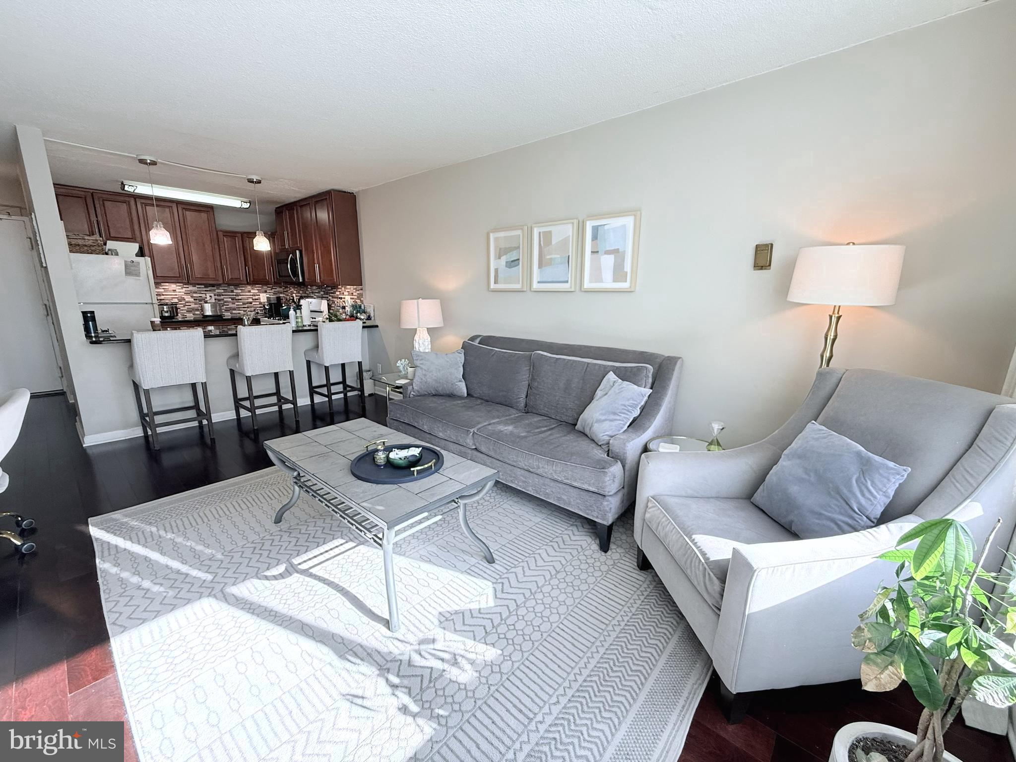 THE FORUM - Residential Lease