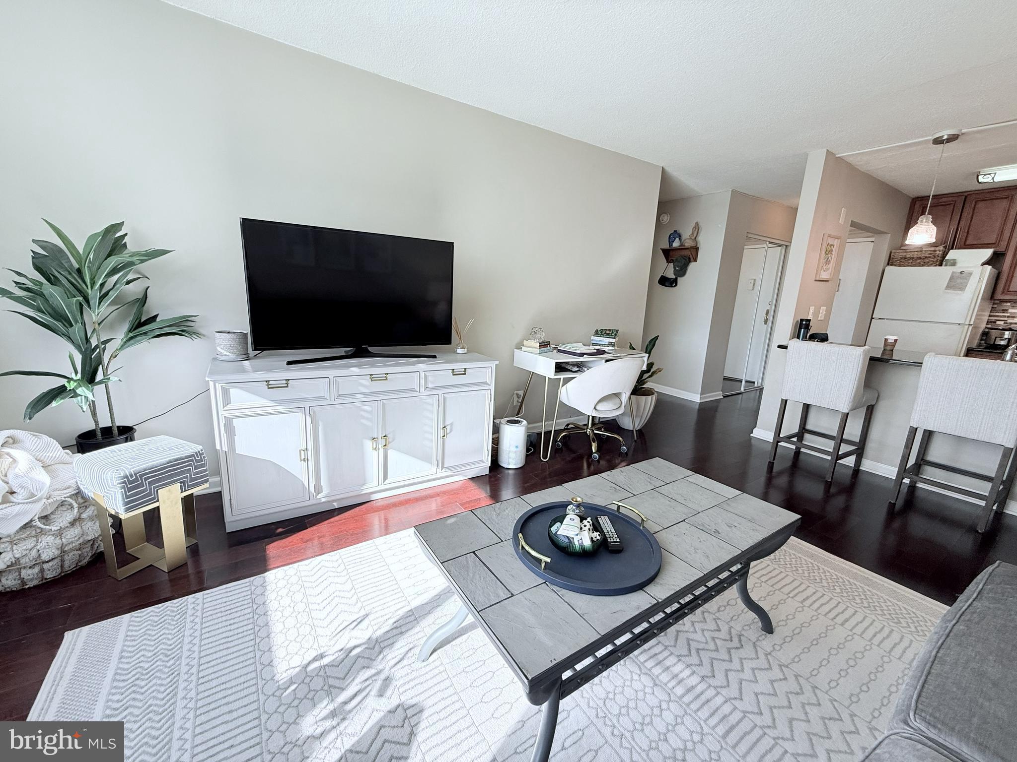 THE FORUM - Residential Lease