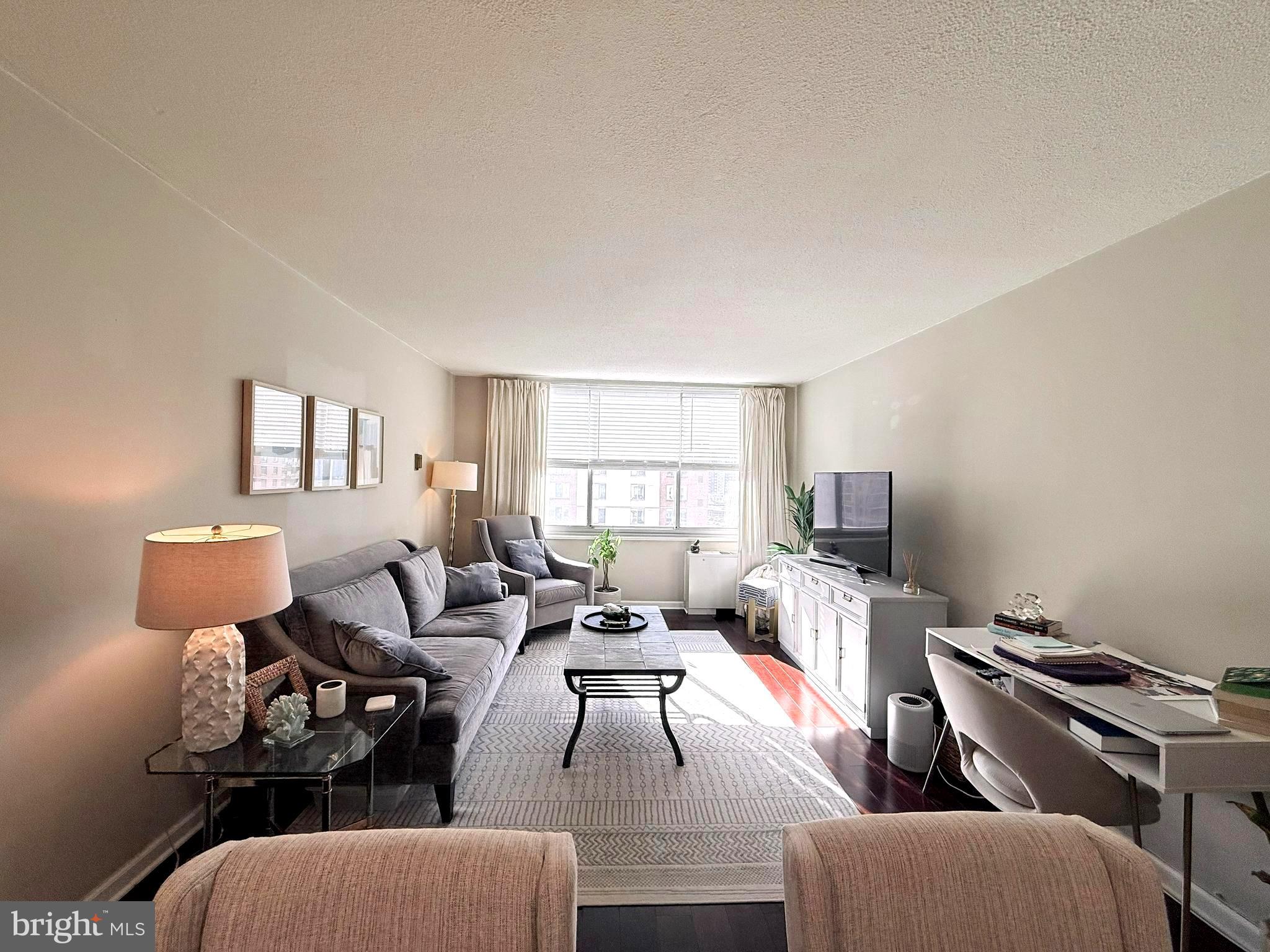 THE FORUM - Residential Lease