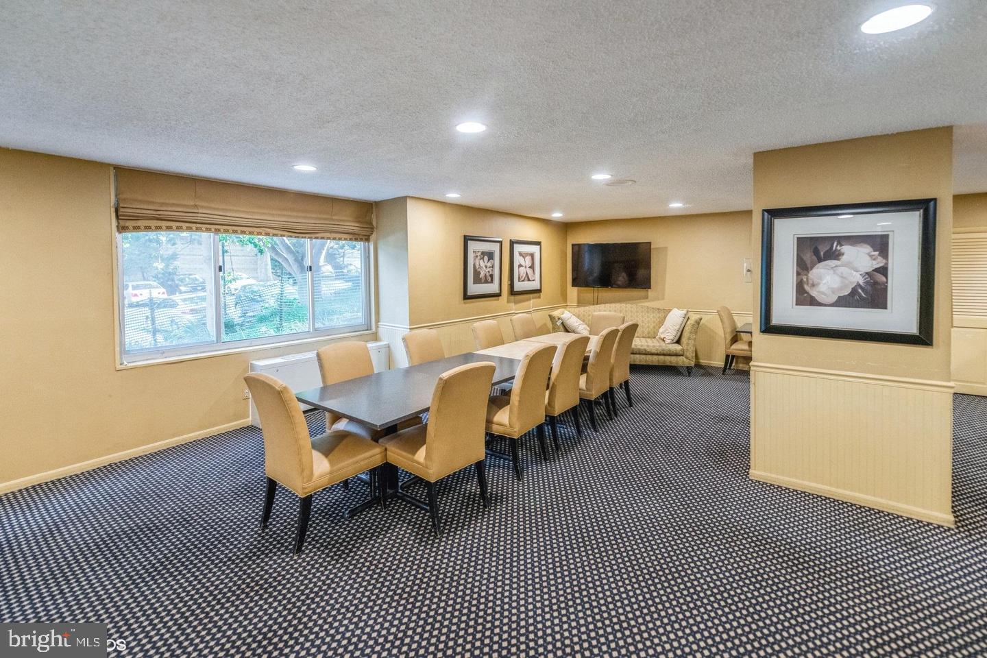 THE FORUM - Residential Lease