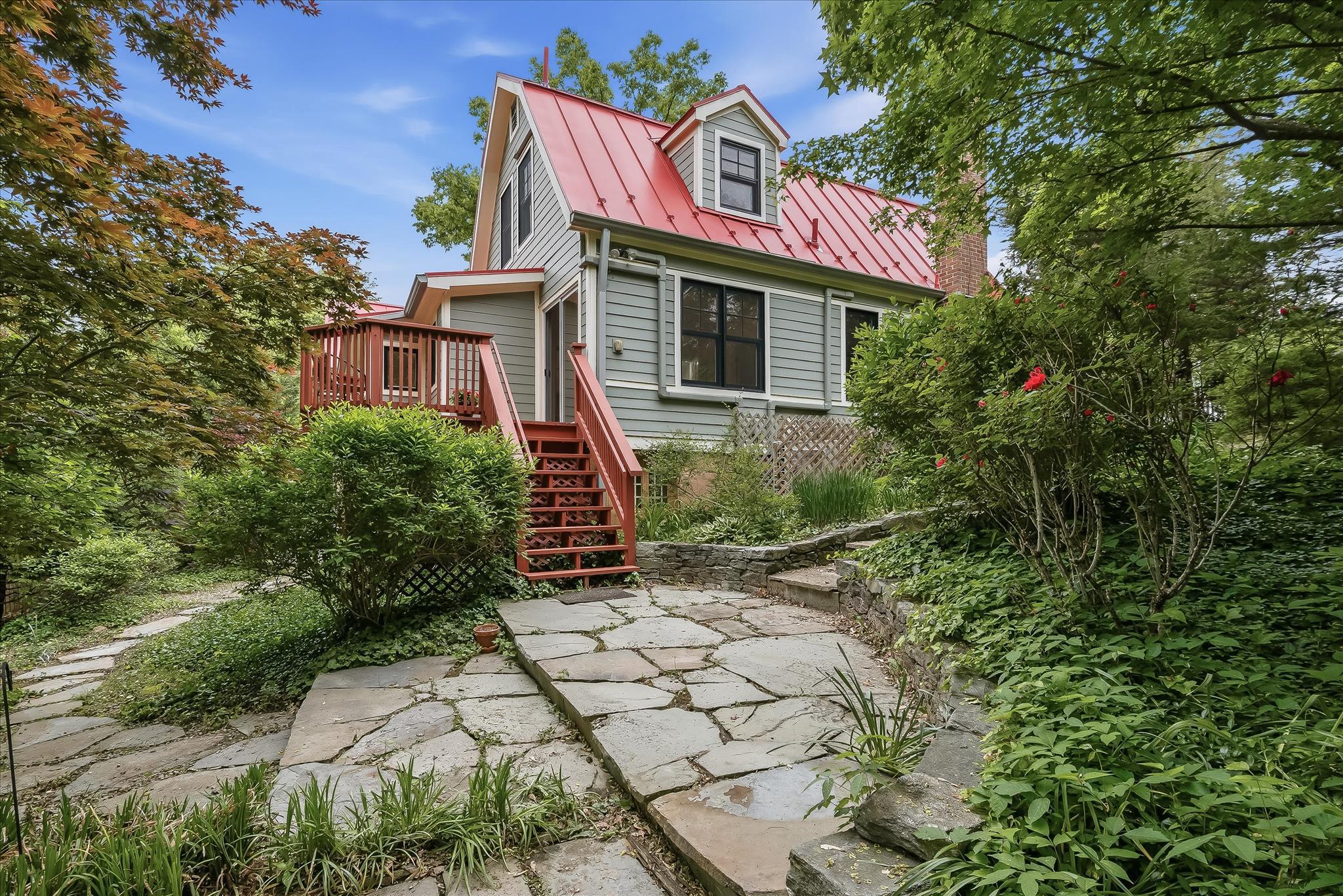 GLEN ECHO - Residential