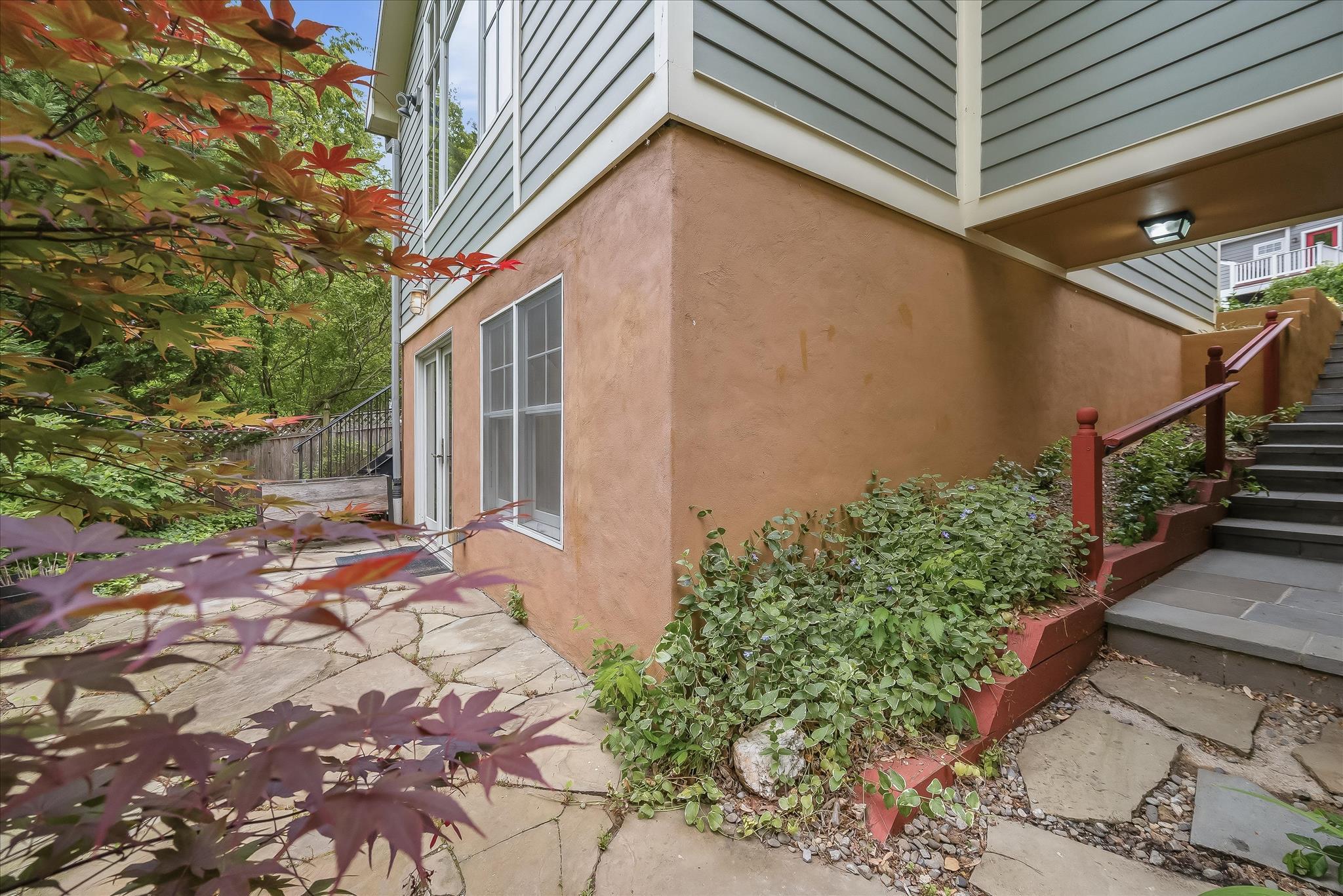 GLEN ECHO - Residential
