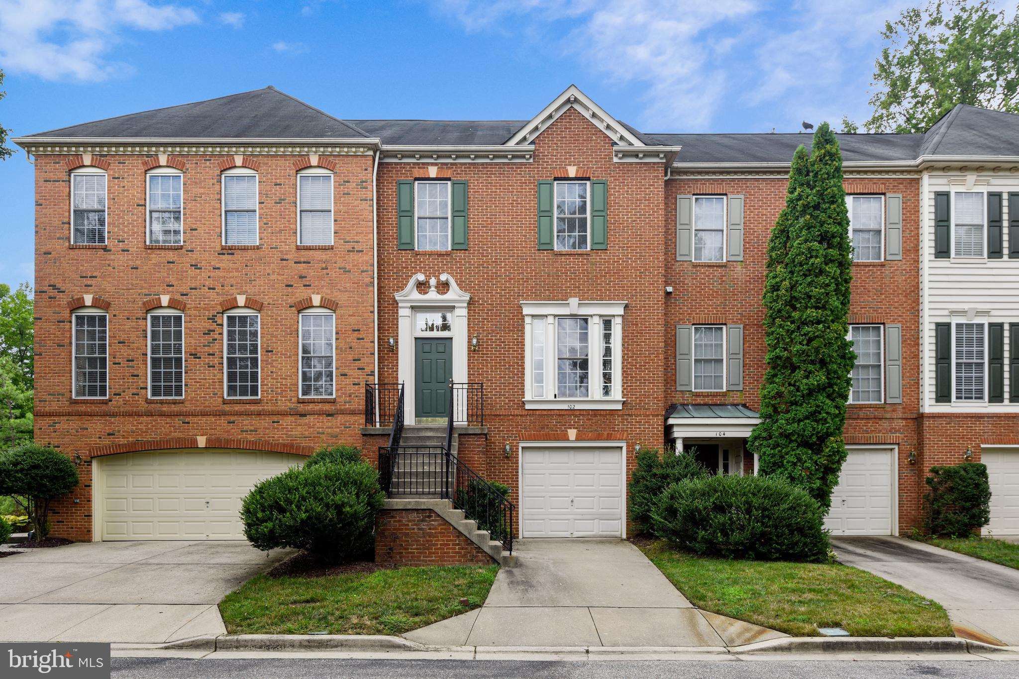 SOUTH RIVER COLONY - Residential