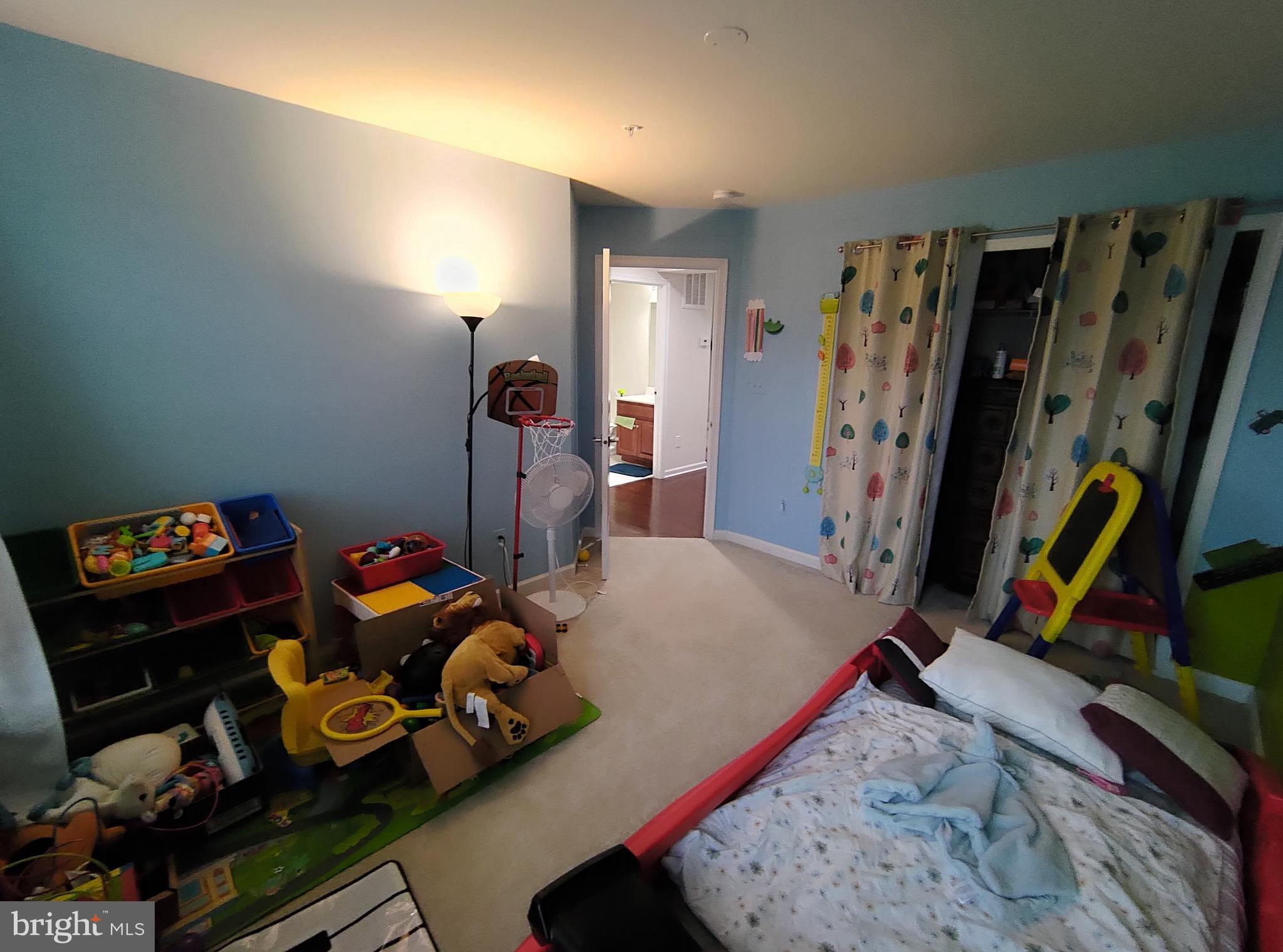 MOOREFIELD - Residential Lease