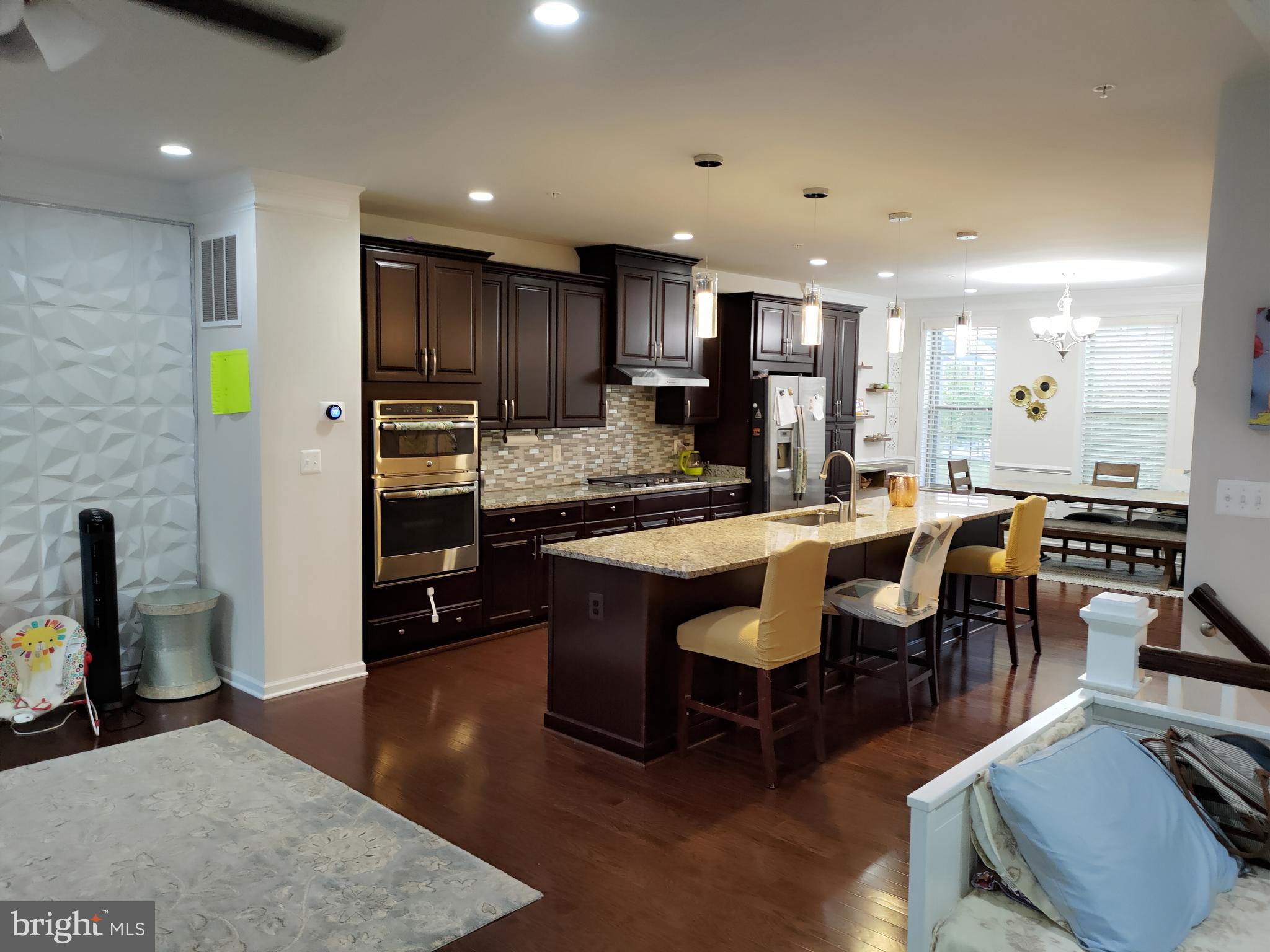 MOOREFIELD - Residential Lease