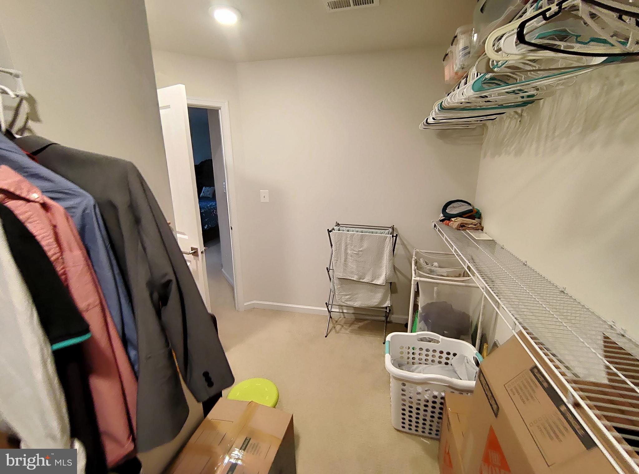 MOOREFIELD - Residential Lease