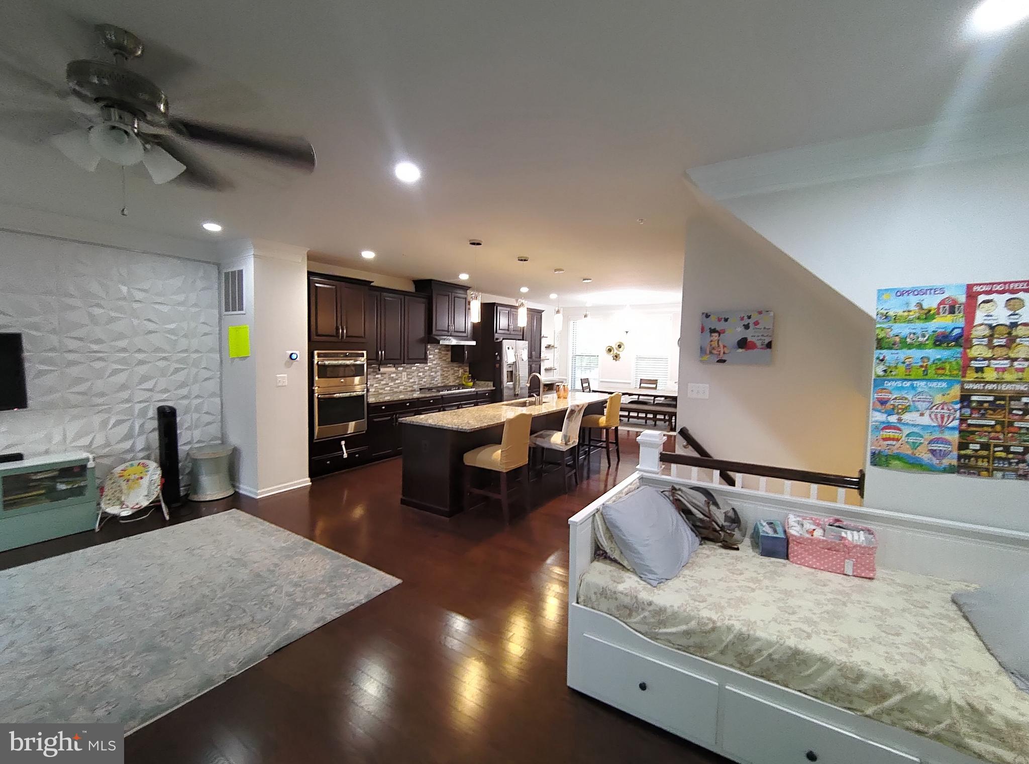 MOOREFIELD - Residential Lease