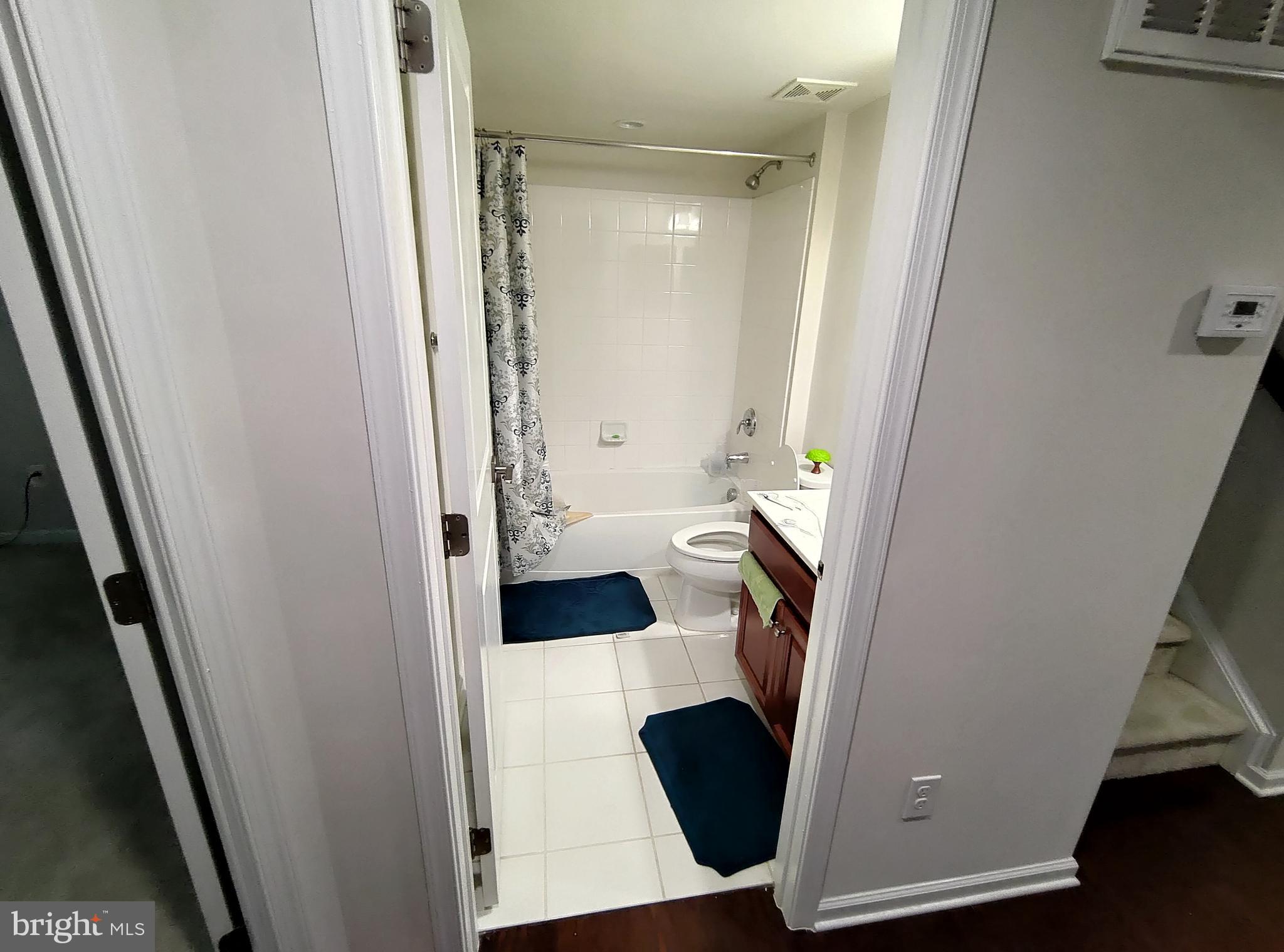 MOOREFIELD - Residential Lease