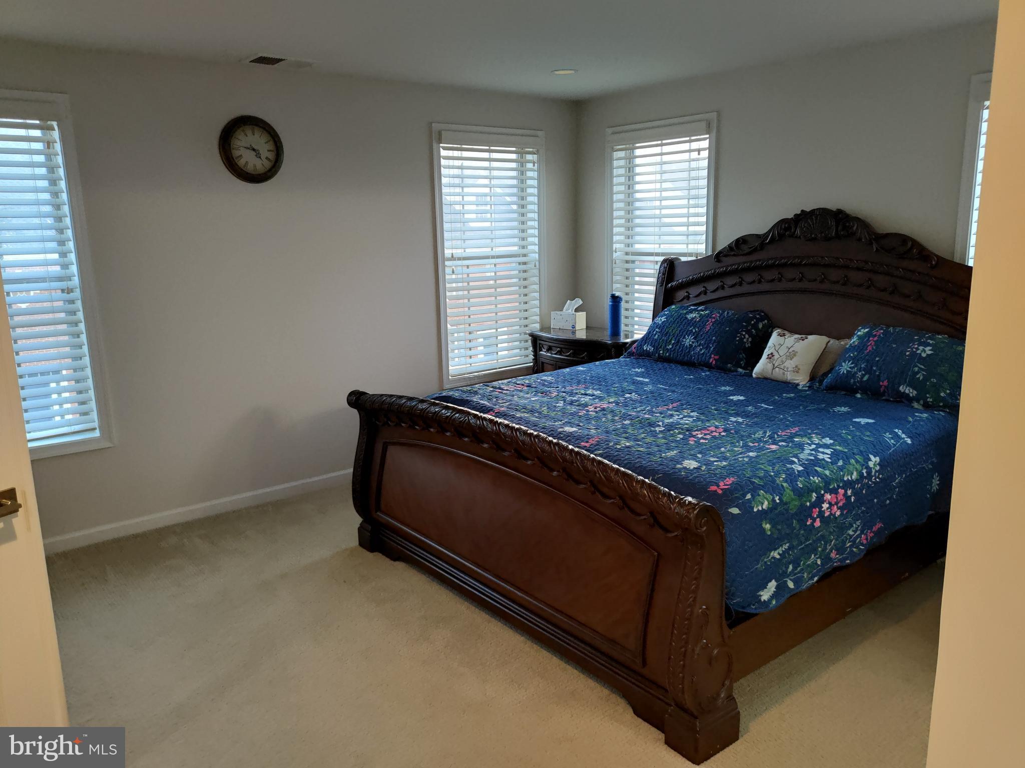 MOOREFIELD - Residential Lease