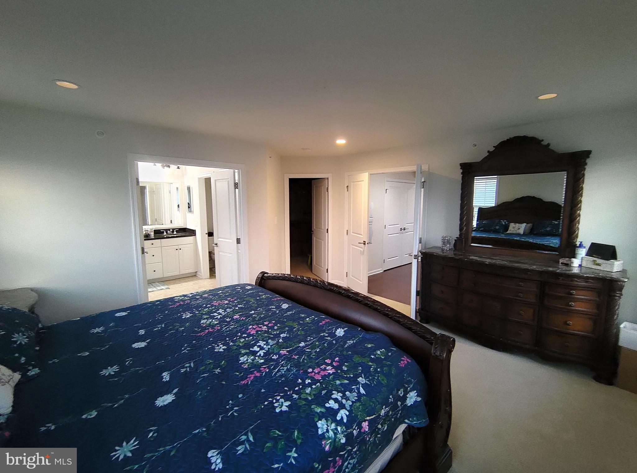 MOOREFIELD - Residential Lease