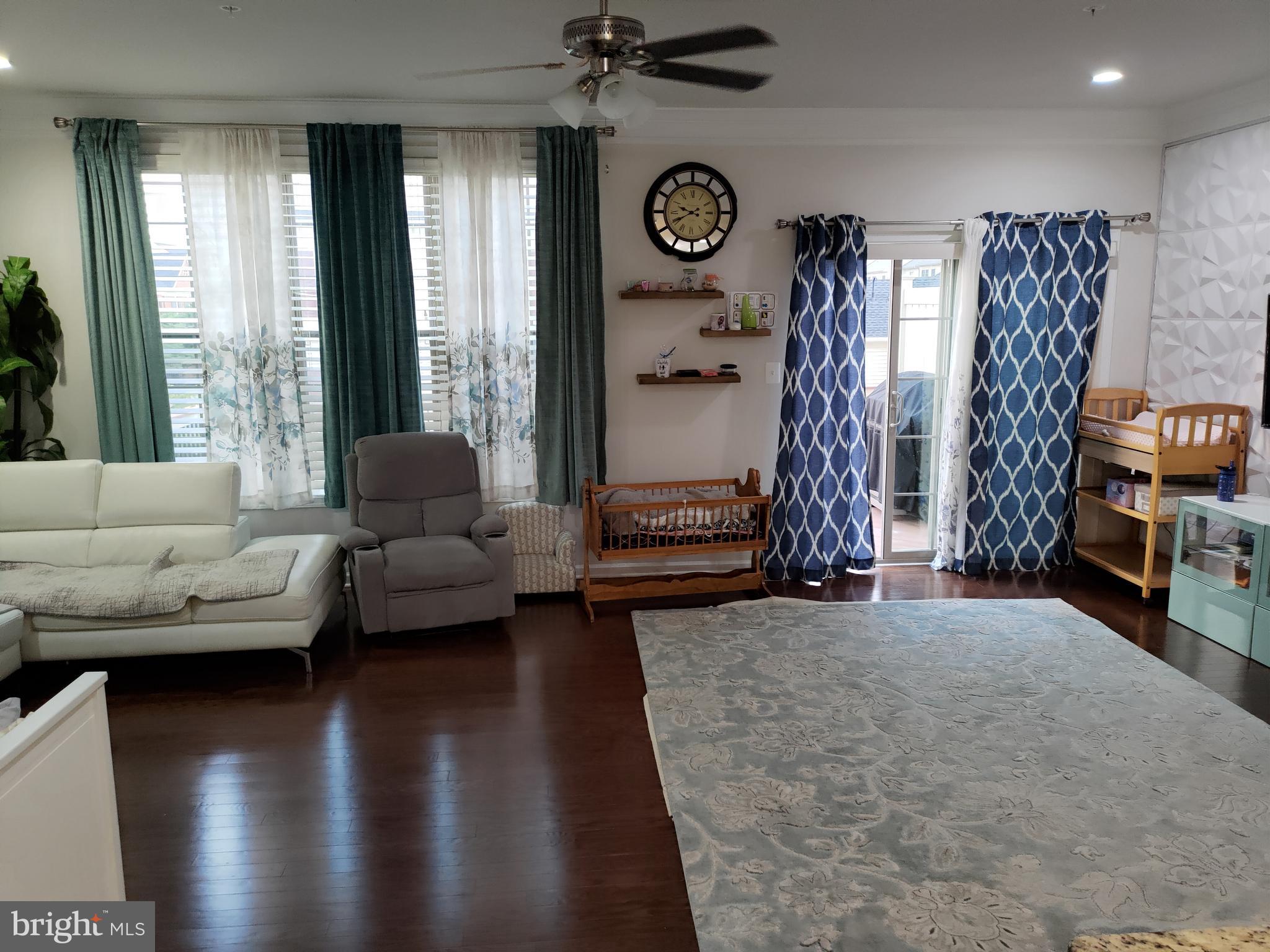 MOOREFIELD - Residential Lease