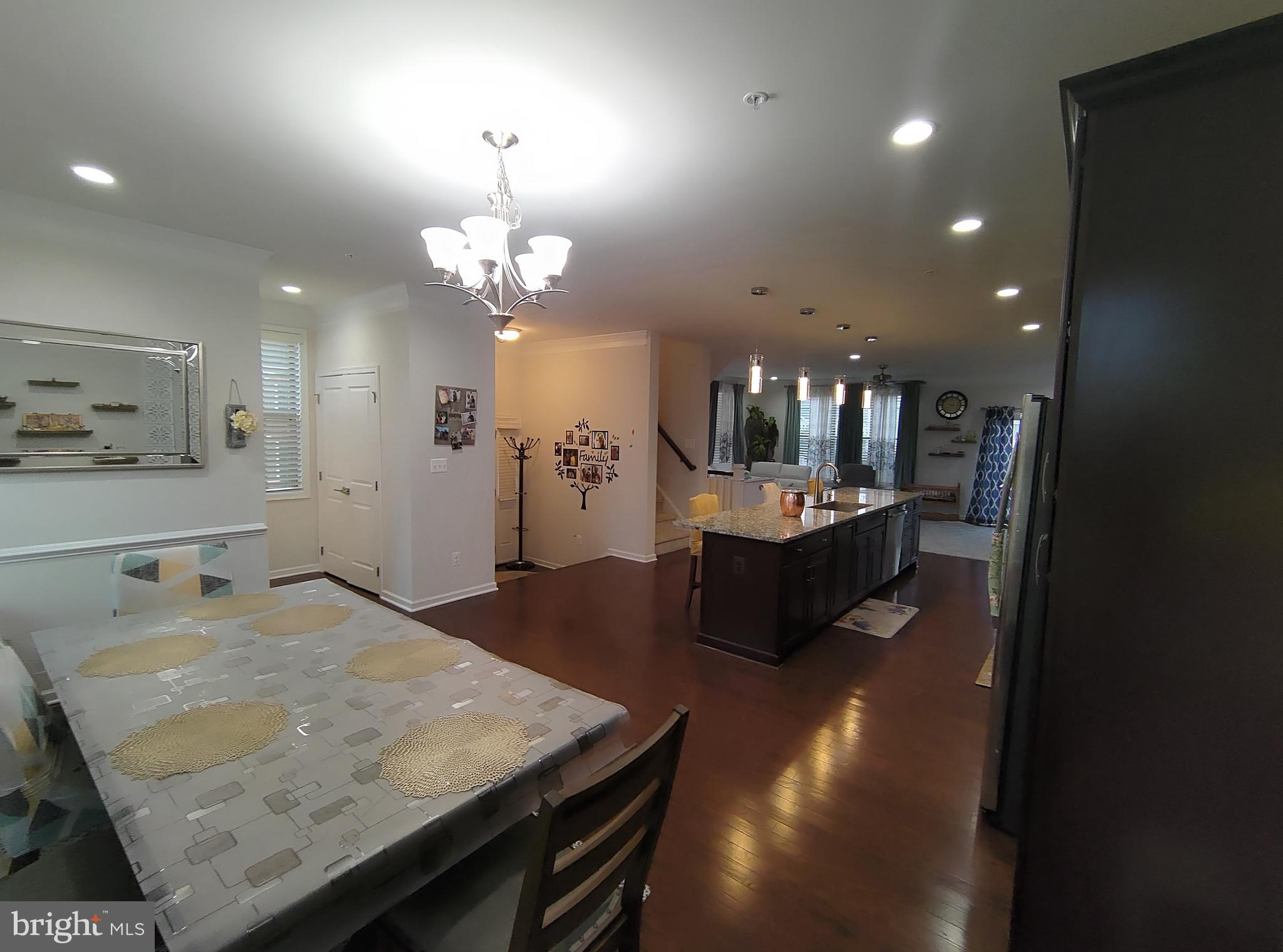 MOOREFIELD - Residential Lease