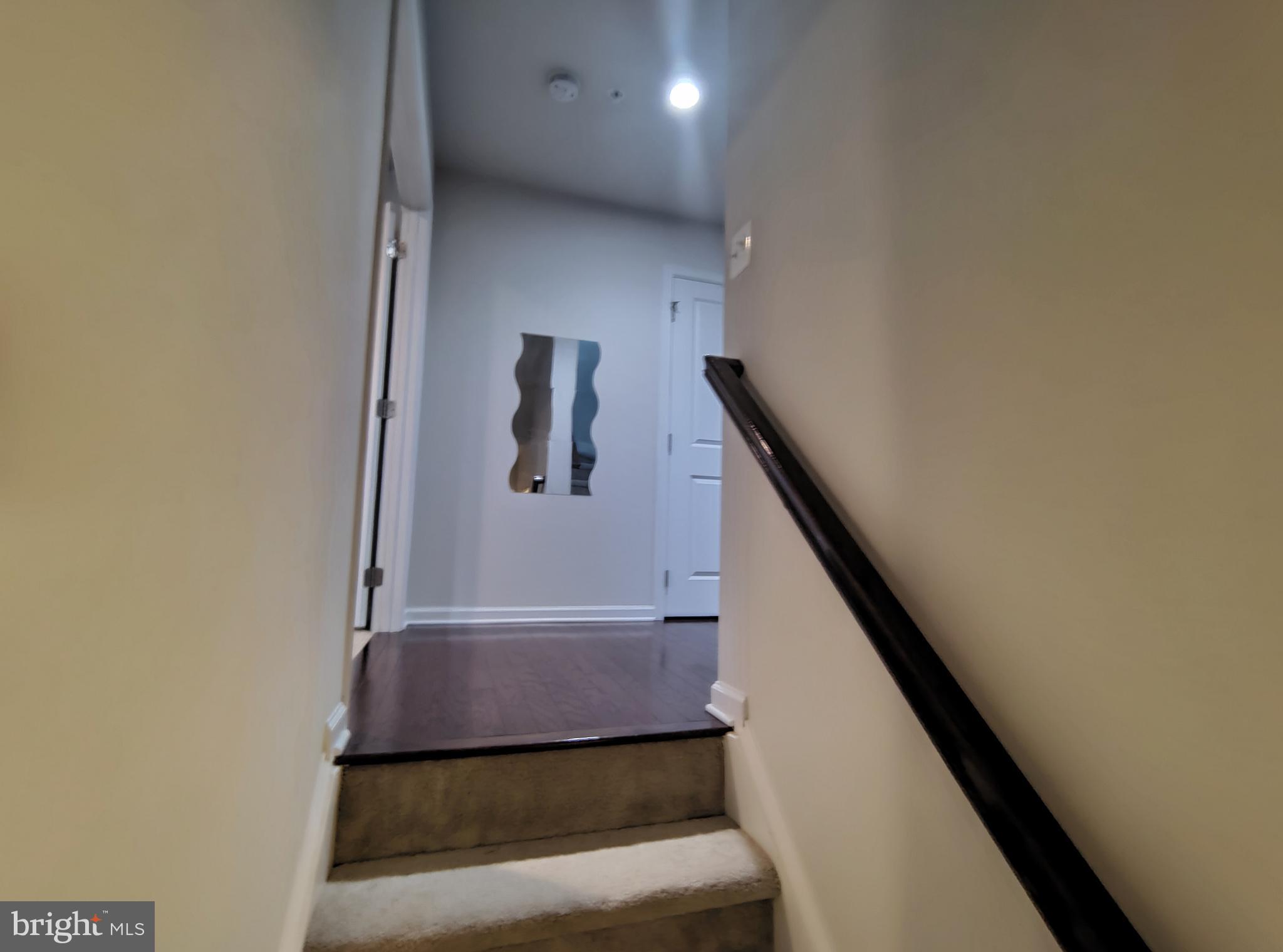 MOOREFIELD - Residential Lease