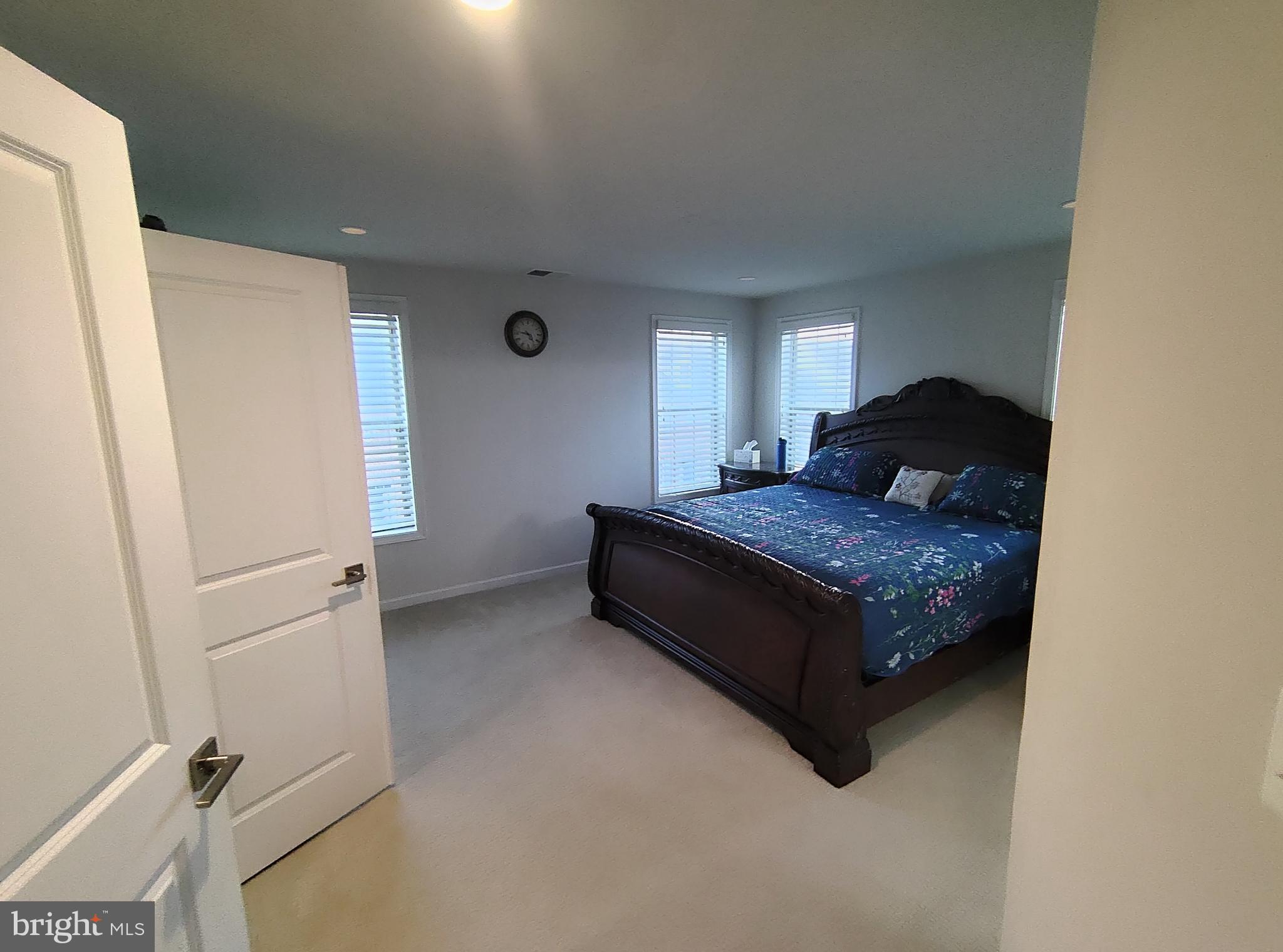 MOOREFIELD - Residential Lease