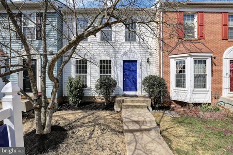 Townhouse For Sale - 11407 Falcon Ridge Court<br/> BELTSVILLE, MD 20705
