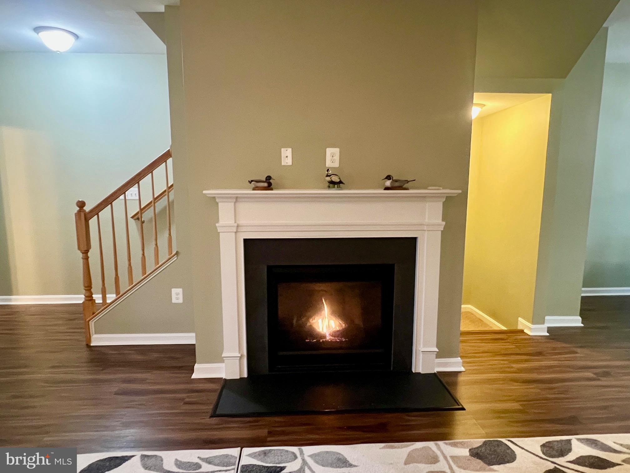 DEEP HARBOUR - Residential