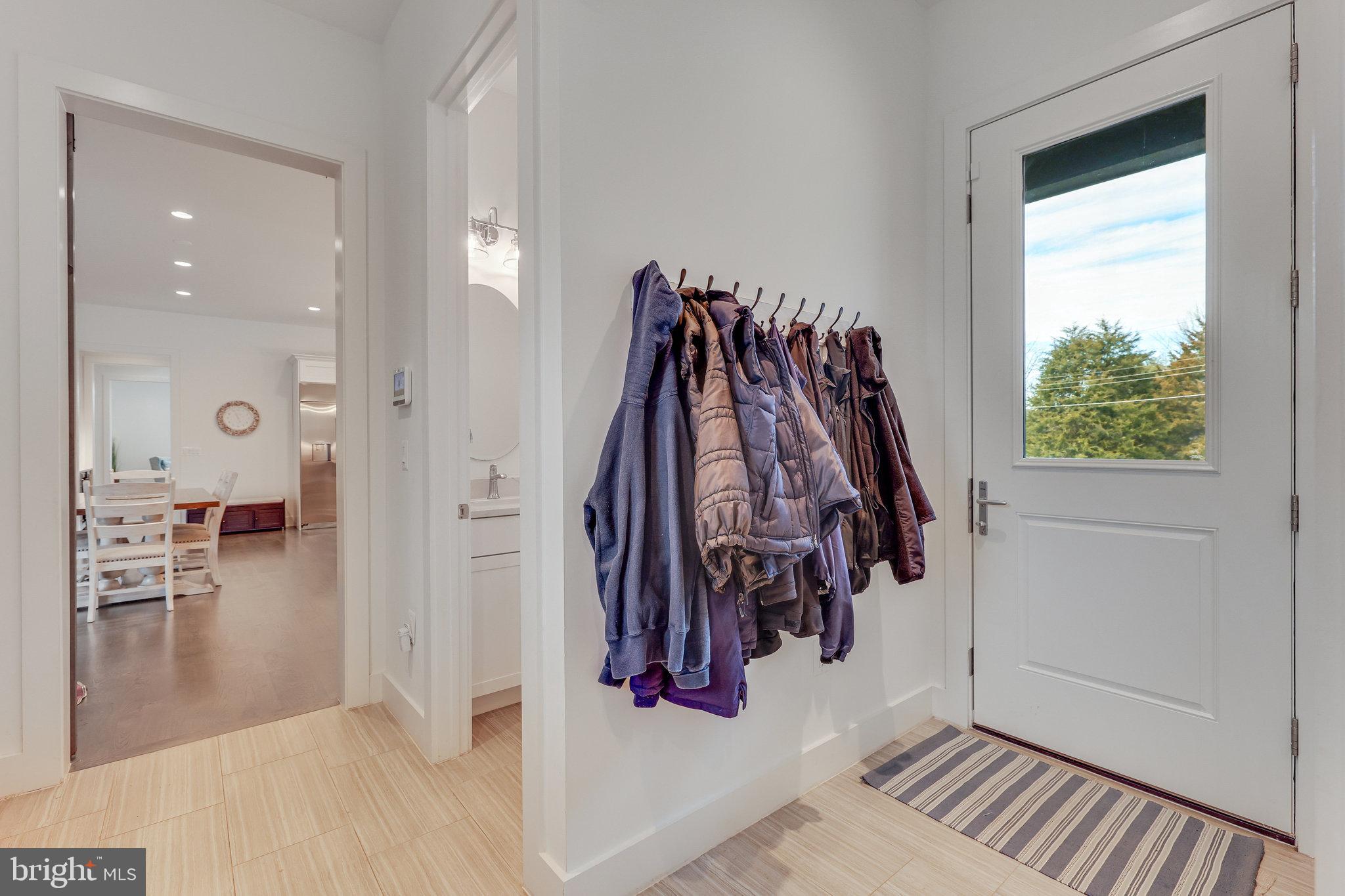 VIENNA WOODS - Residential