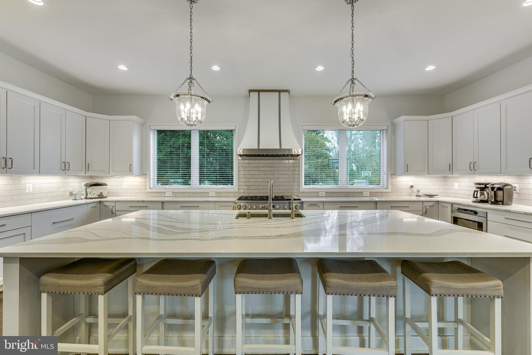 VIENNA WOODS - Residential