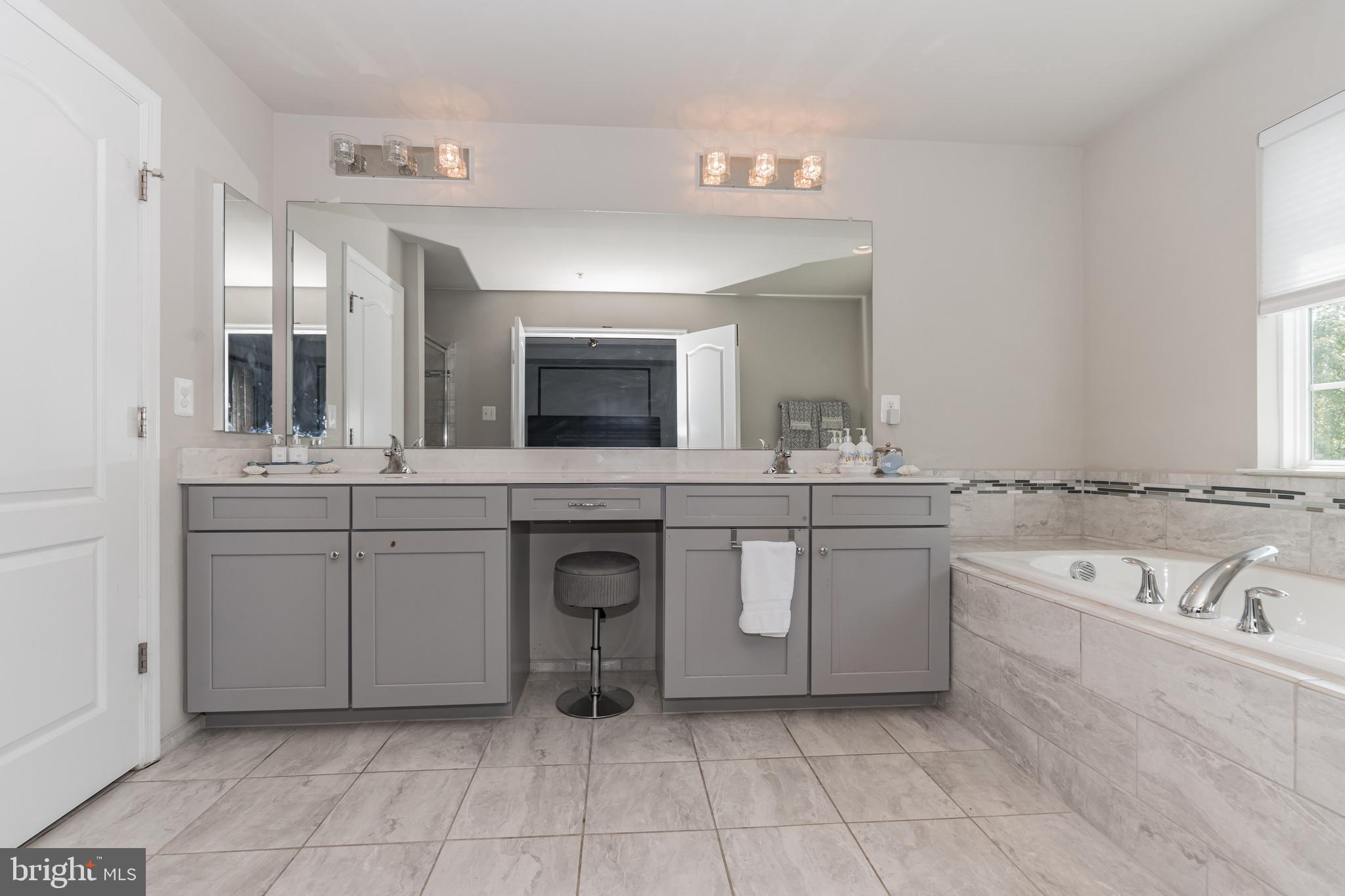 WESTPHALIA ROW - Residential