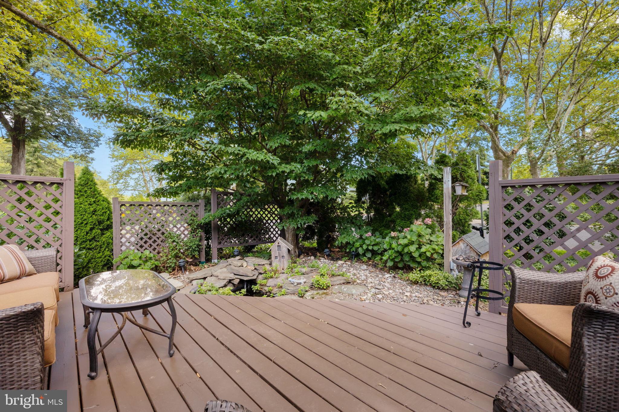 JENKINTOWN - Residential