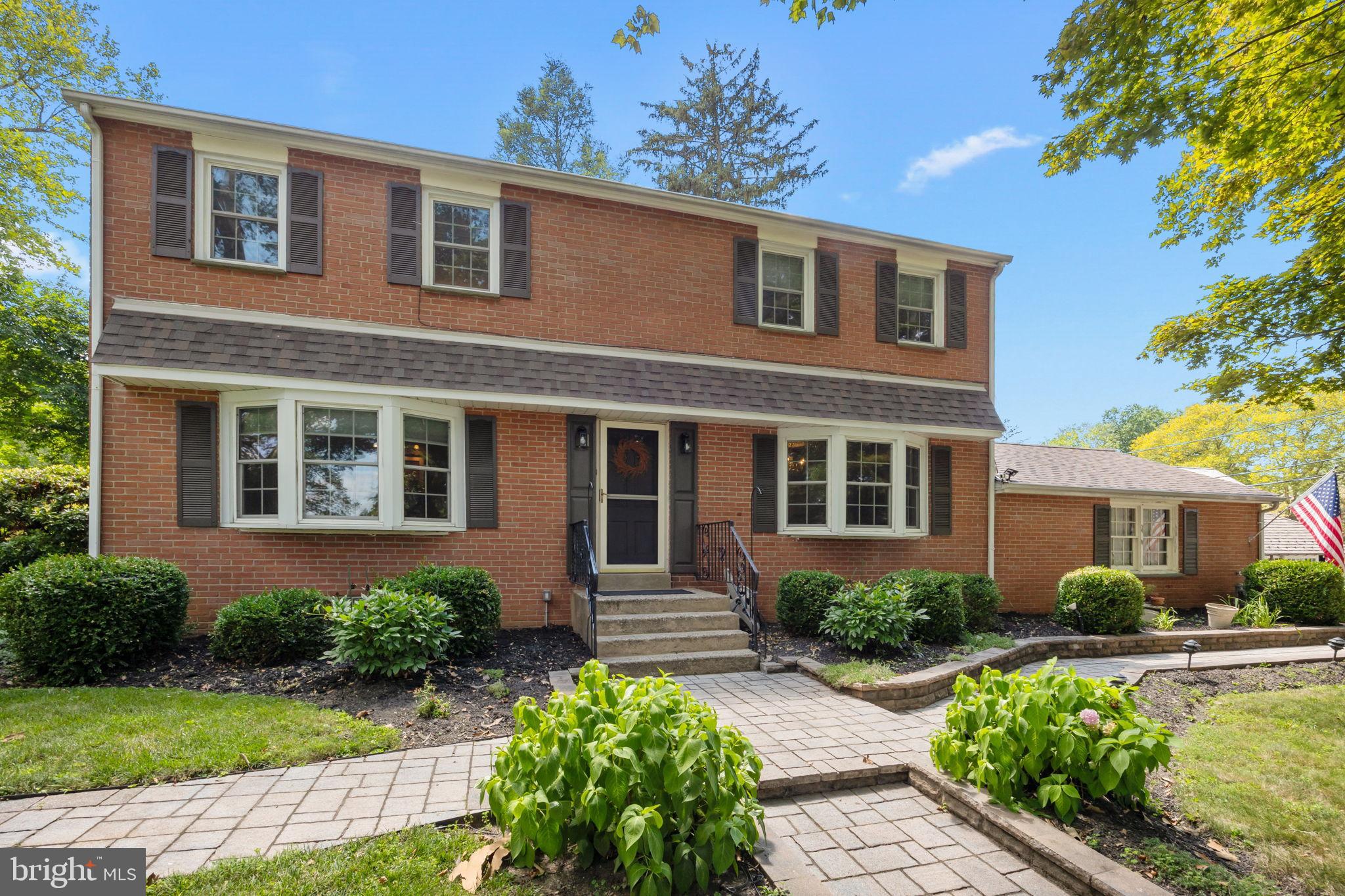 JENKINTOWN - Residential