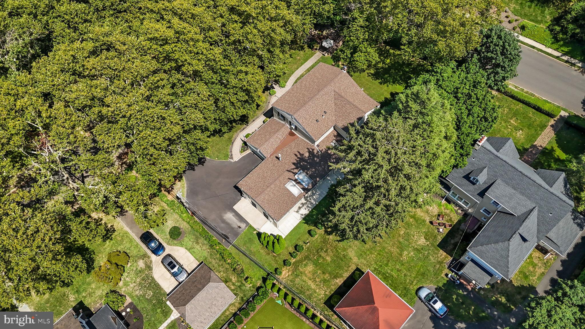 JENKINTOWN - Residential