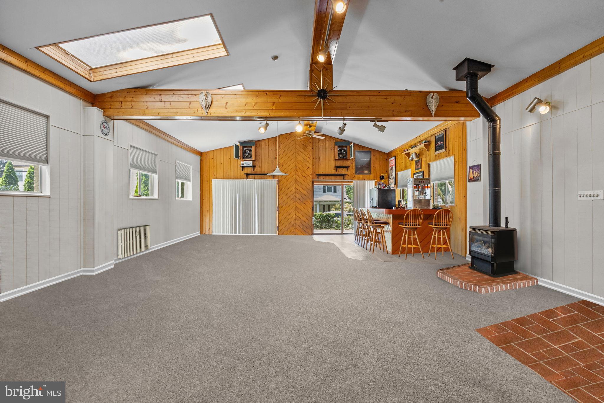 JENKINTOWN - Residential