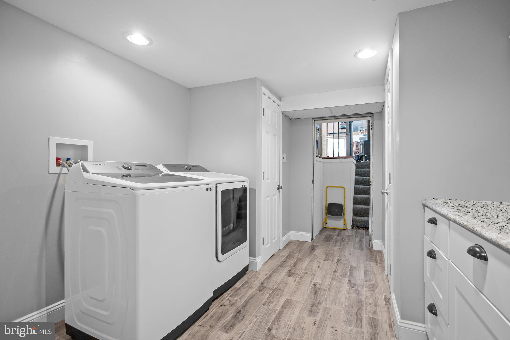 JENKINTOWN - Residential