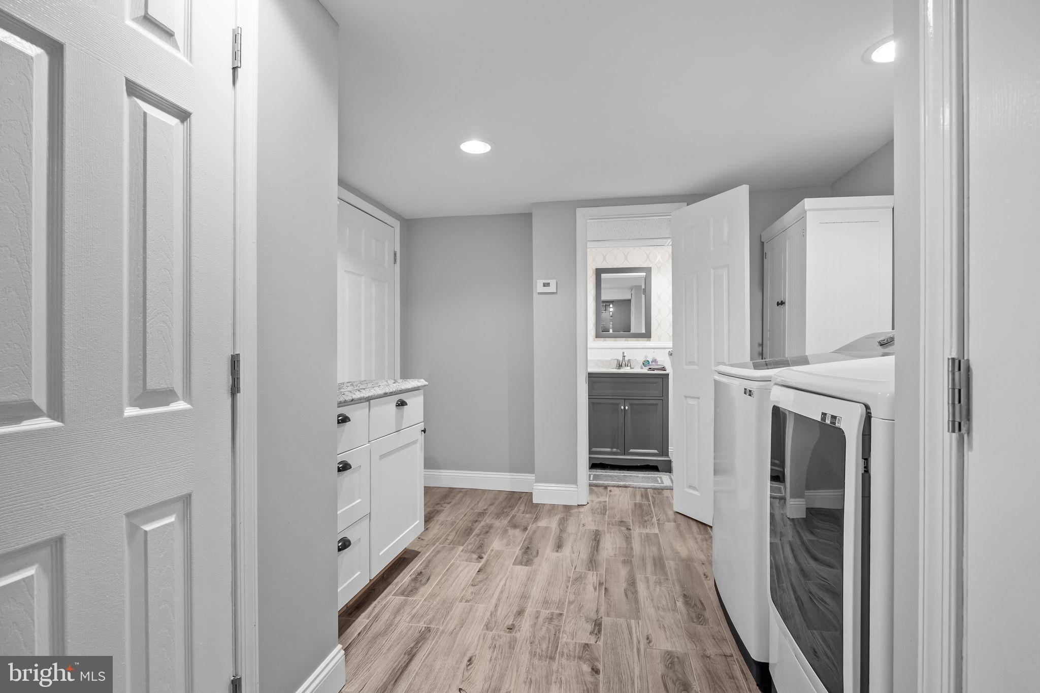 JENKINTOWN - Residential