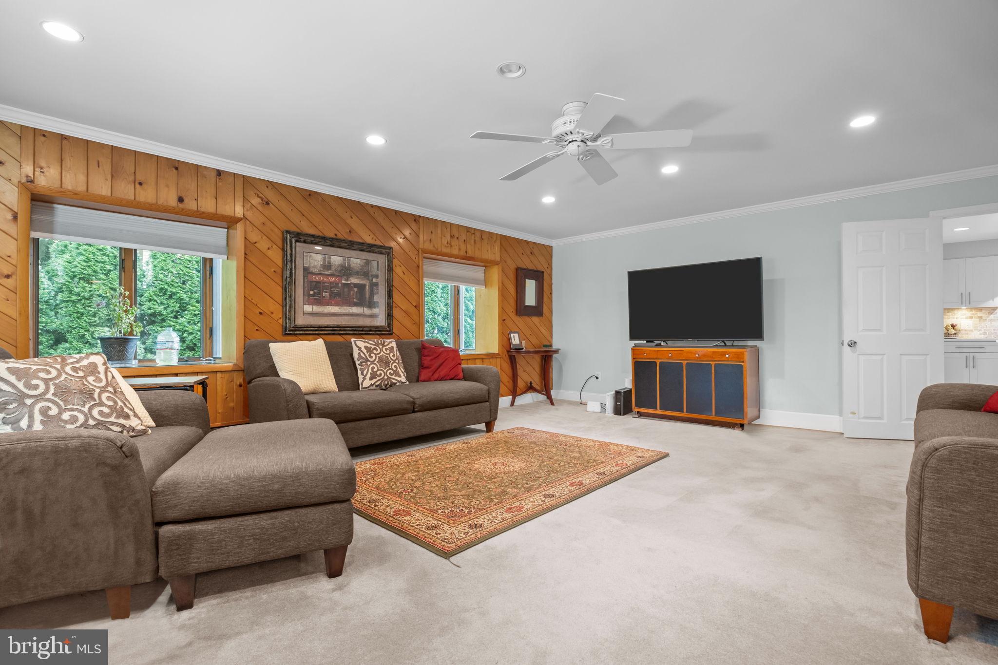 JENKINTOWN - Residential