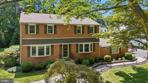 1708 Madeira Avenue, Jenkintown, PA MLS: PAMC2148316