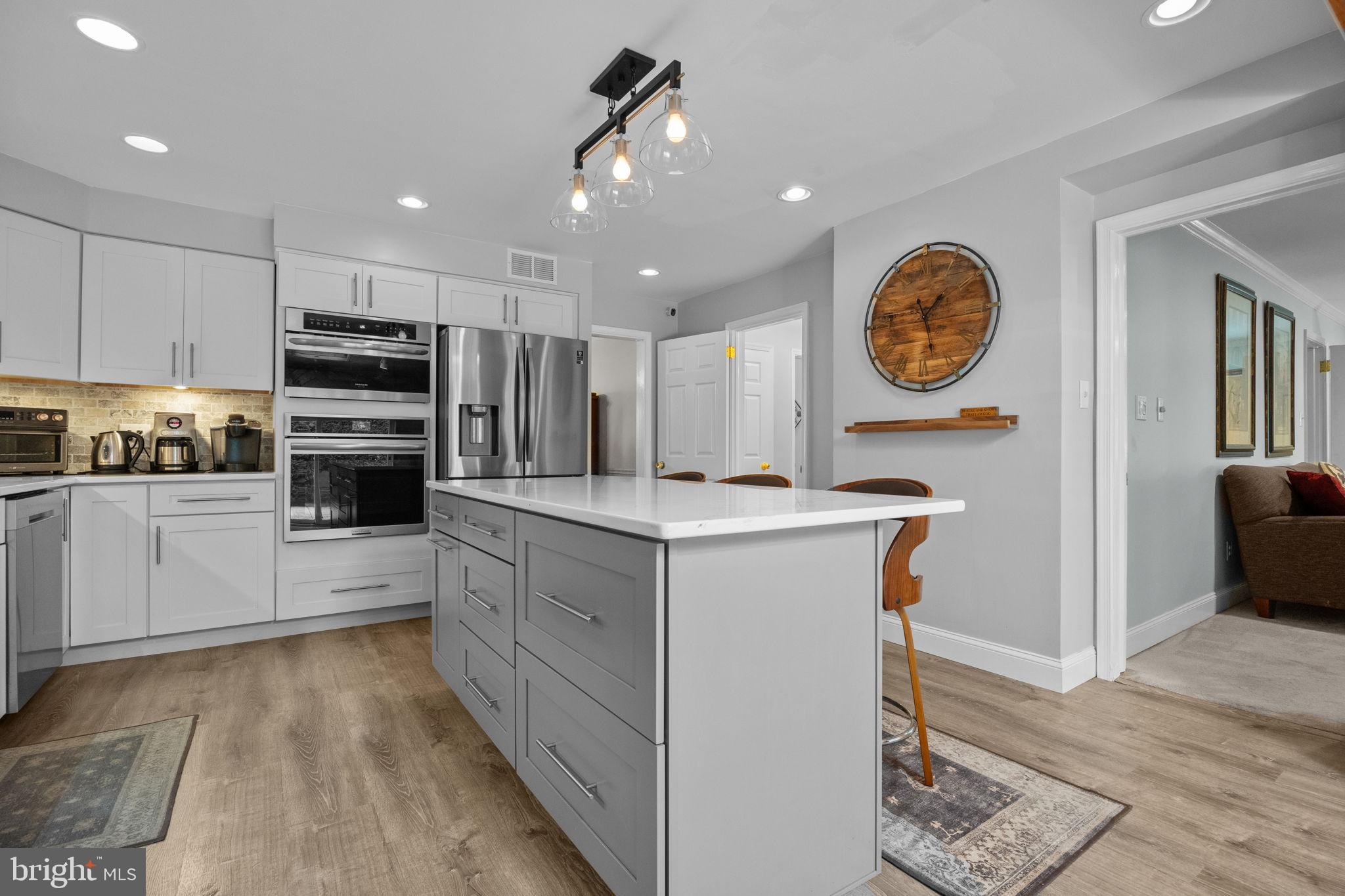 JENKINTOWN - Residential