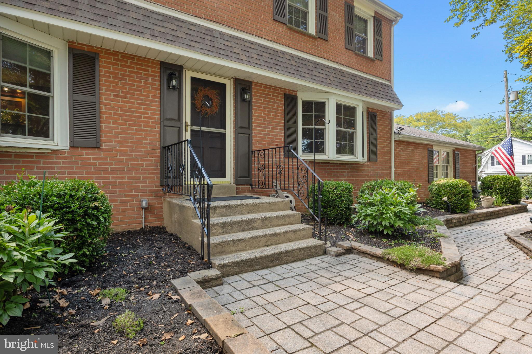 JENKINTOWN - Residential