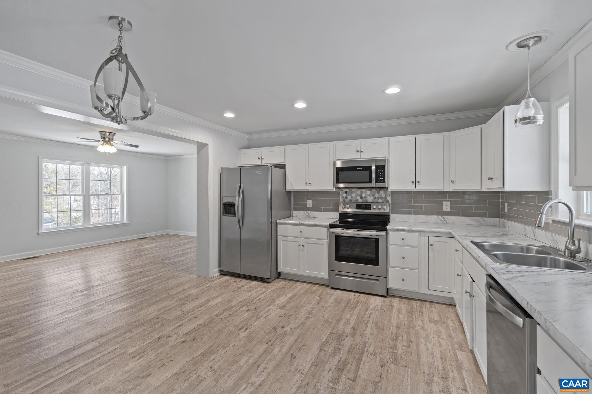 LAKE MONTICELLO - Residential Lease