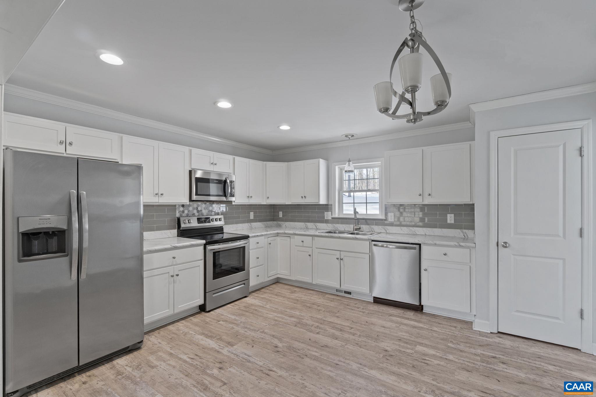 LAKE MONTICELLO - Residential Lease