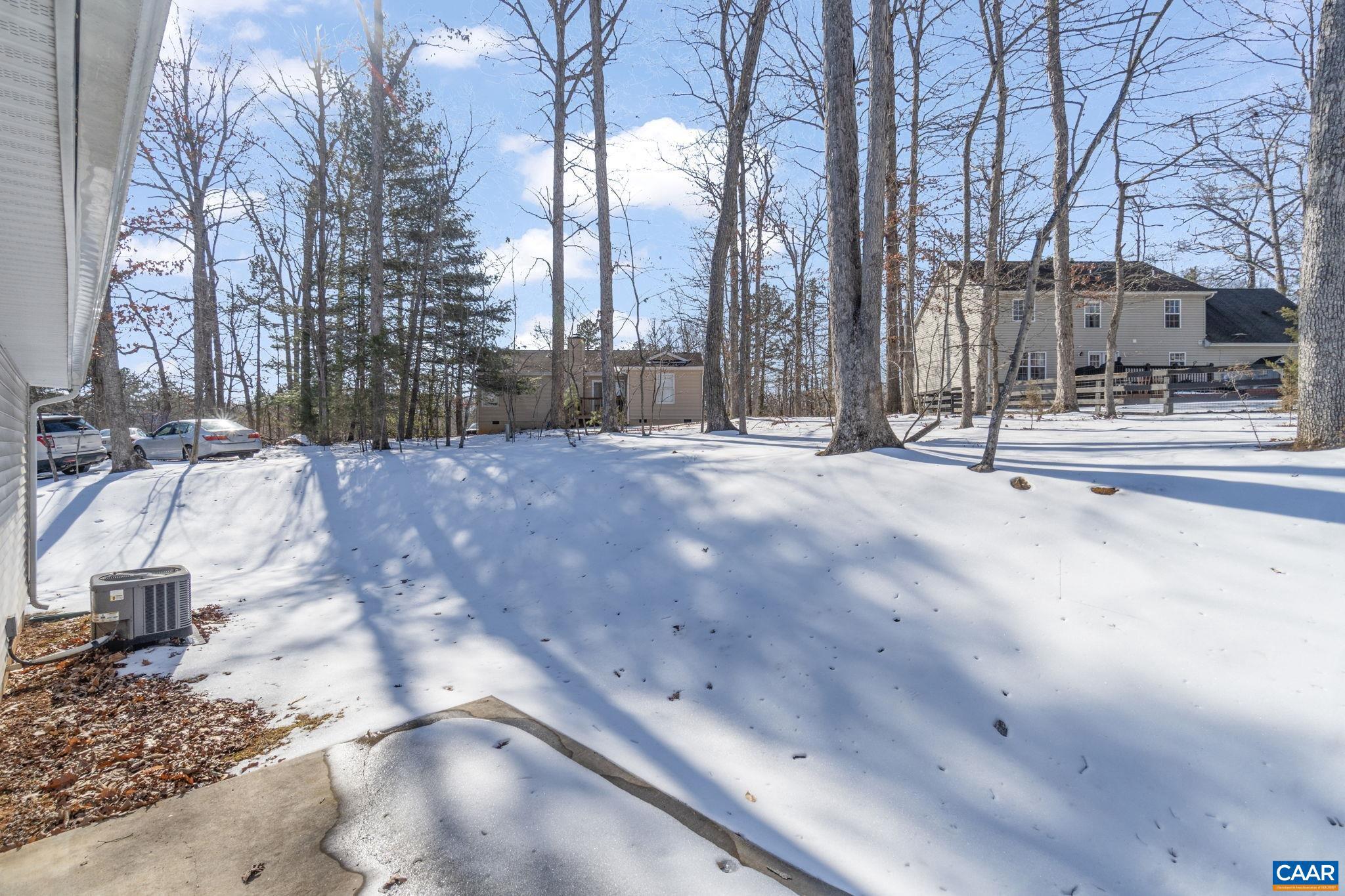 LAKE MONTICELLO - Residential Lease