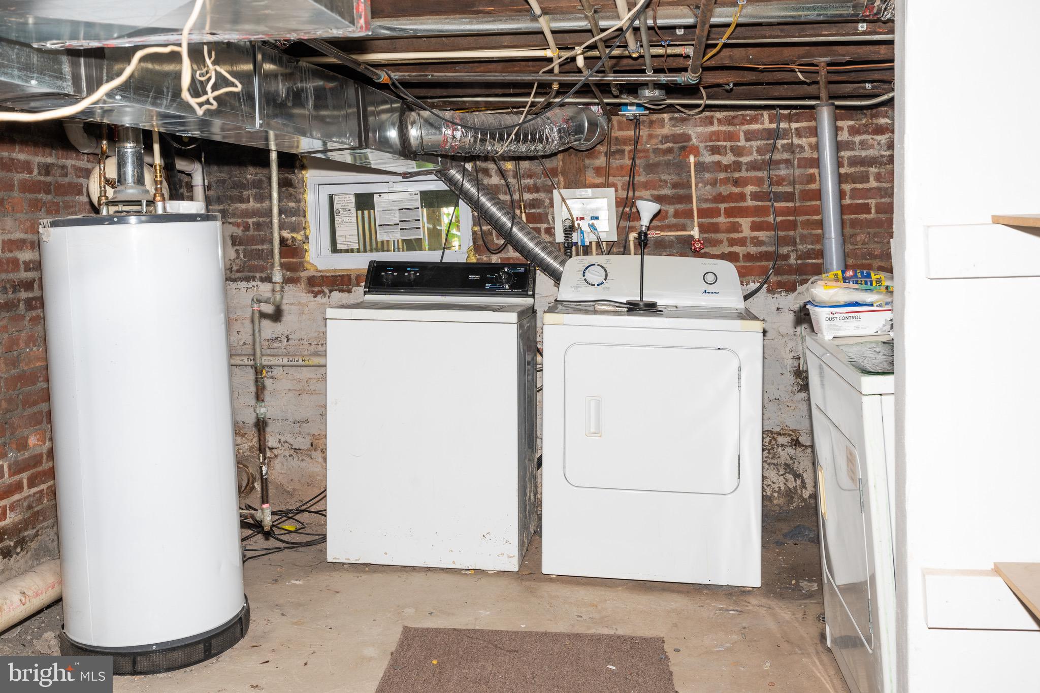 FEDERAL HILL HISTORIC DISTRICT - Residential Lease