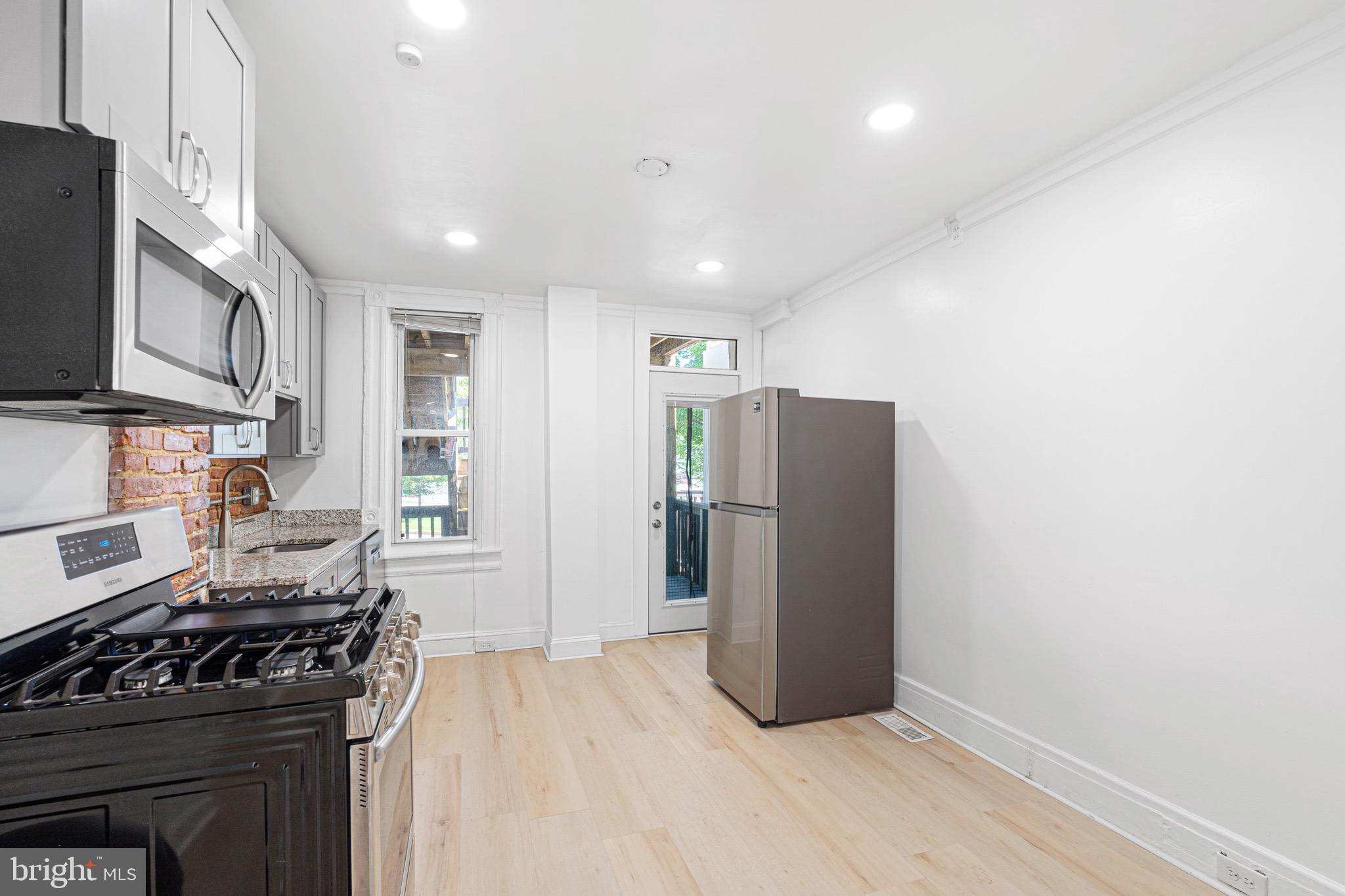 FEDERAL HILL HISTORIC DISTRICT - Residential Lease