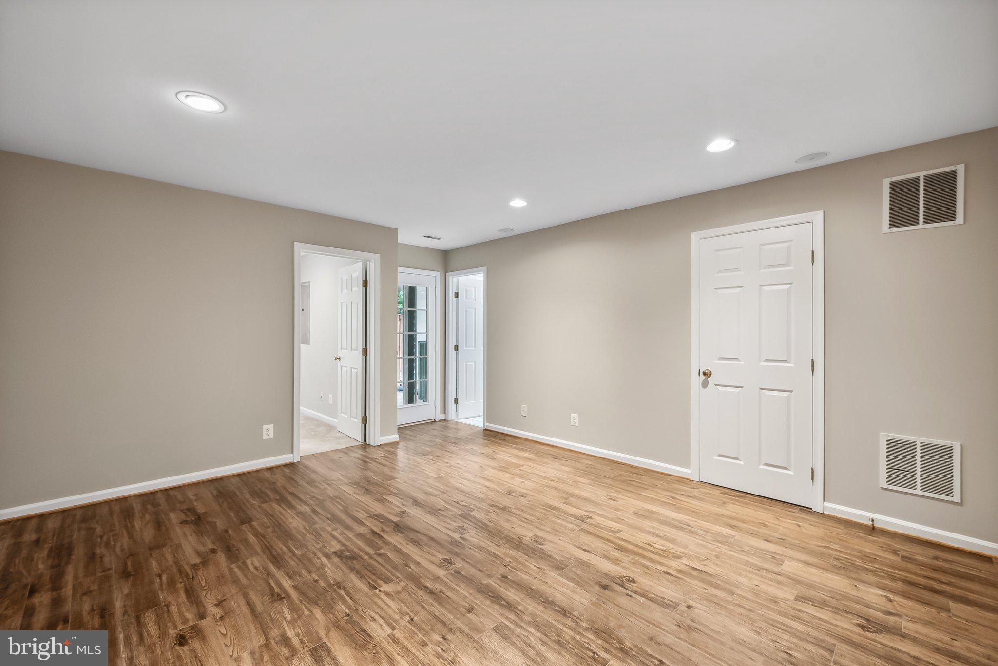 OVERLOOK - Residential