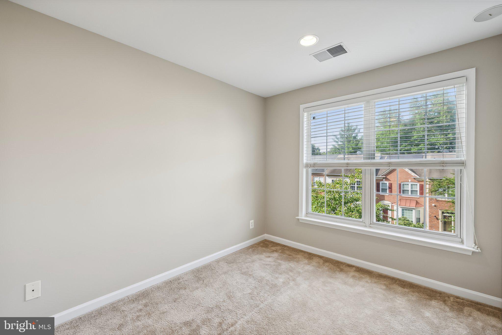 OVERLOOK - Residential