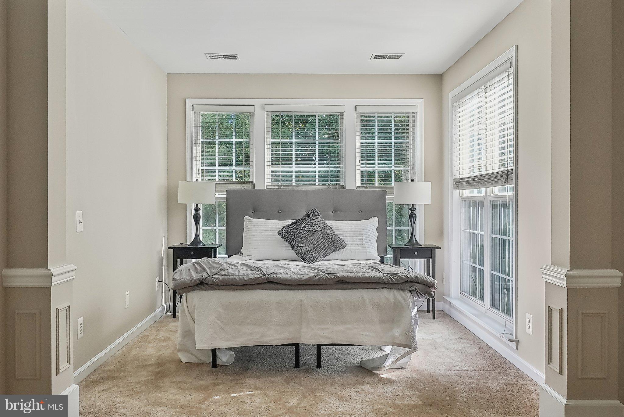 OVERLOOK - Residential