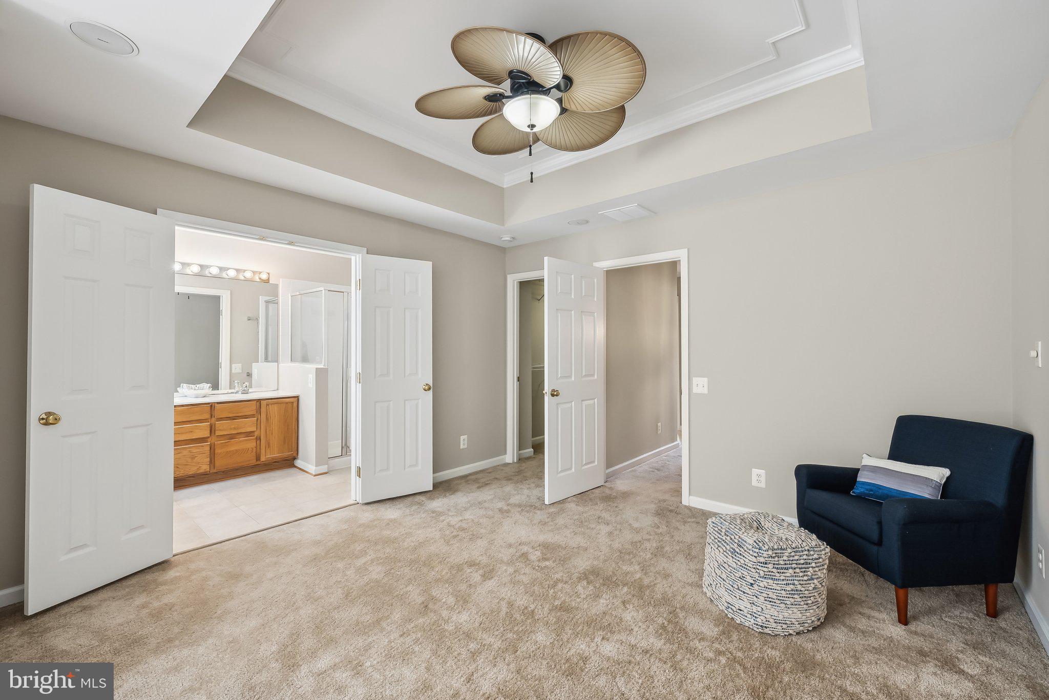 OVERLOOK - Residential